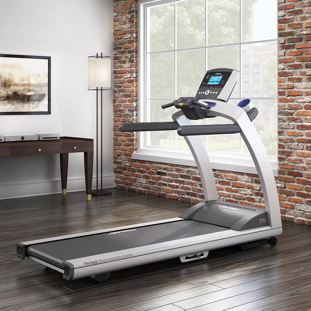 Life Fitness T5 Treadmill with Go Console