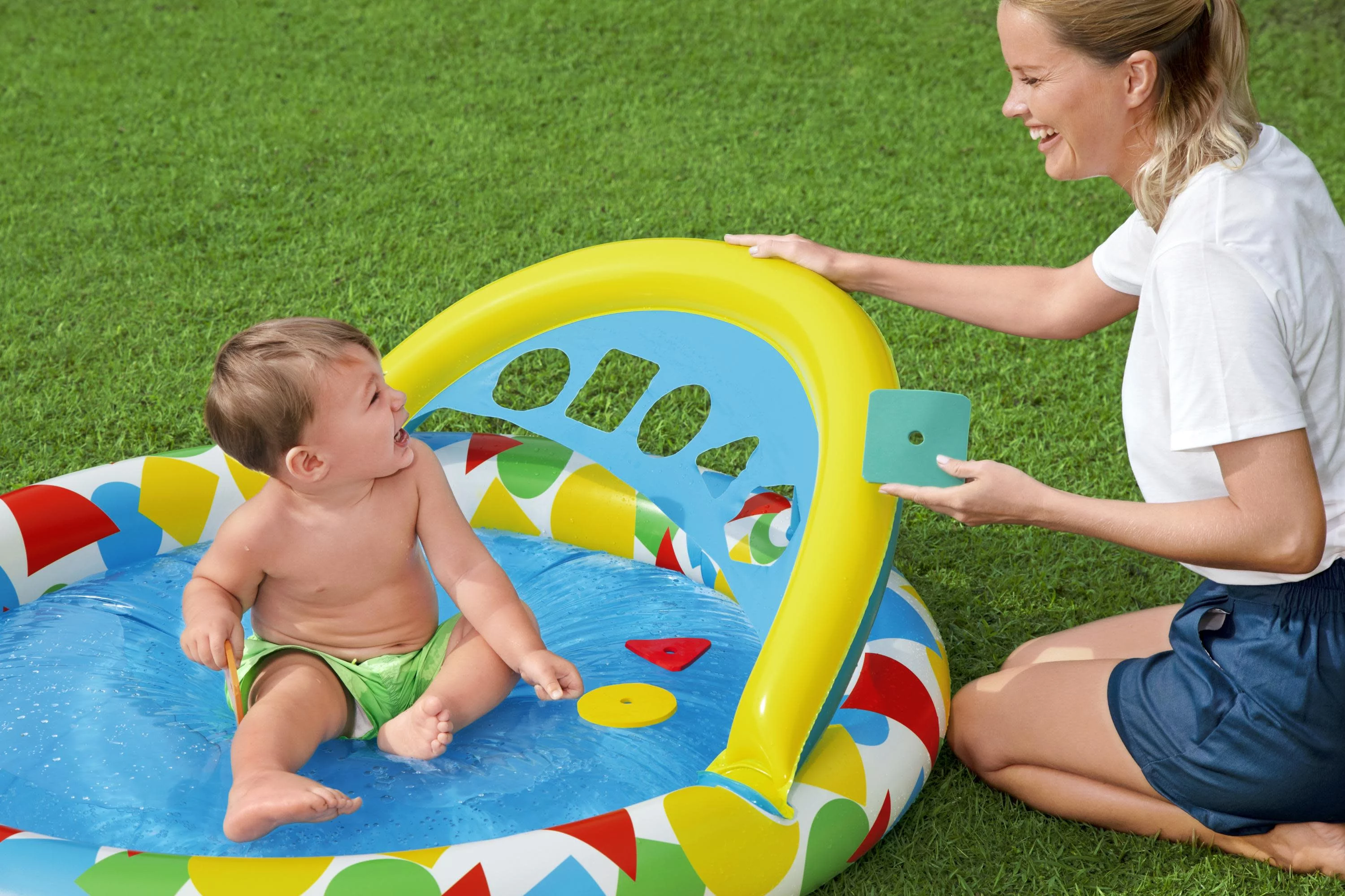 H2OGO! Splash & Learn Inflatable Kiddie Pool 47?? x 46?? x 18??