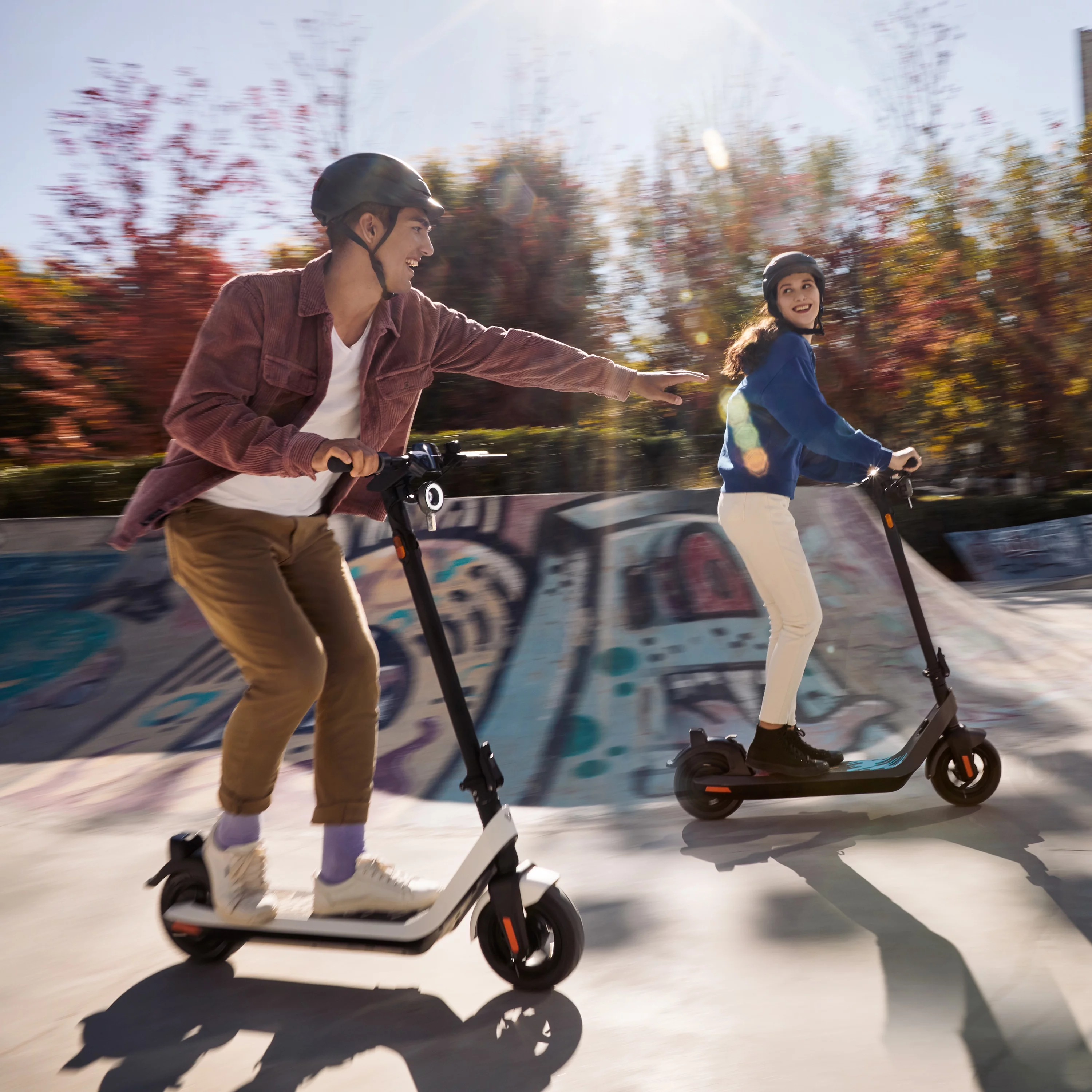 NIU Kick Electric Scooter Adult KQi2 Pro, Foldable 25 Mile Range 17mph, Gray