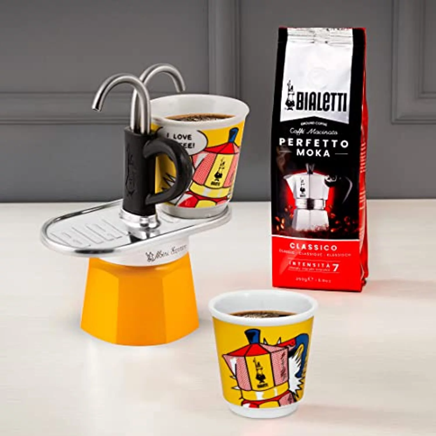 Bialetti – Mini Express Lichtenstein: Moka Set includes Coffee Maker 2-Cup (2.8 Oz), Yellow, Aluminium