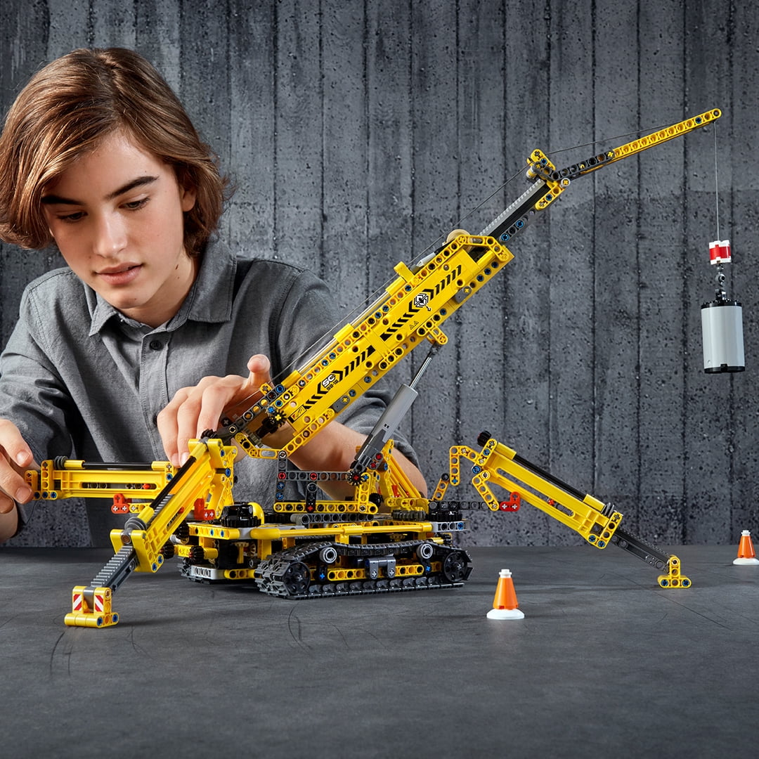 LEGO Technic Compact Crawler Crane 42097 Construction Model Crane Set (920 Pieces)