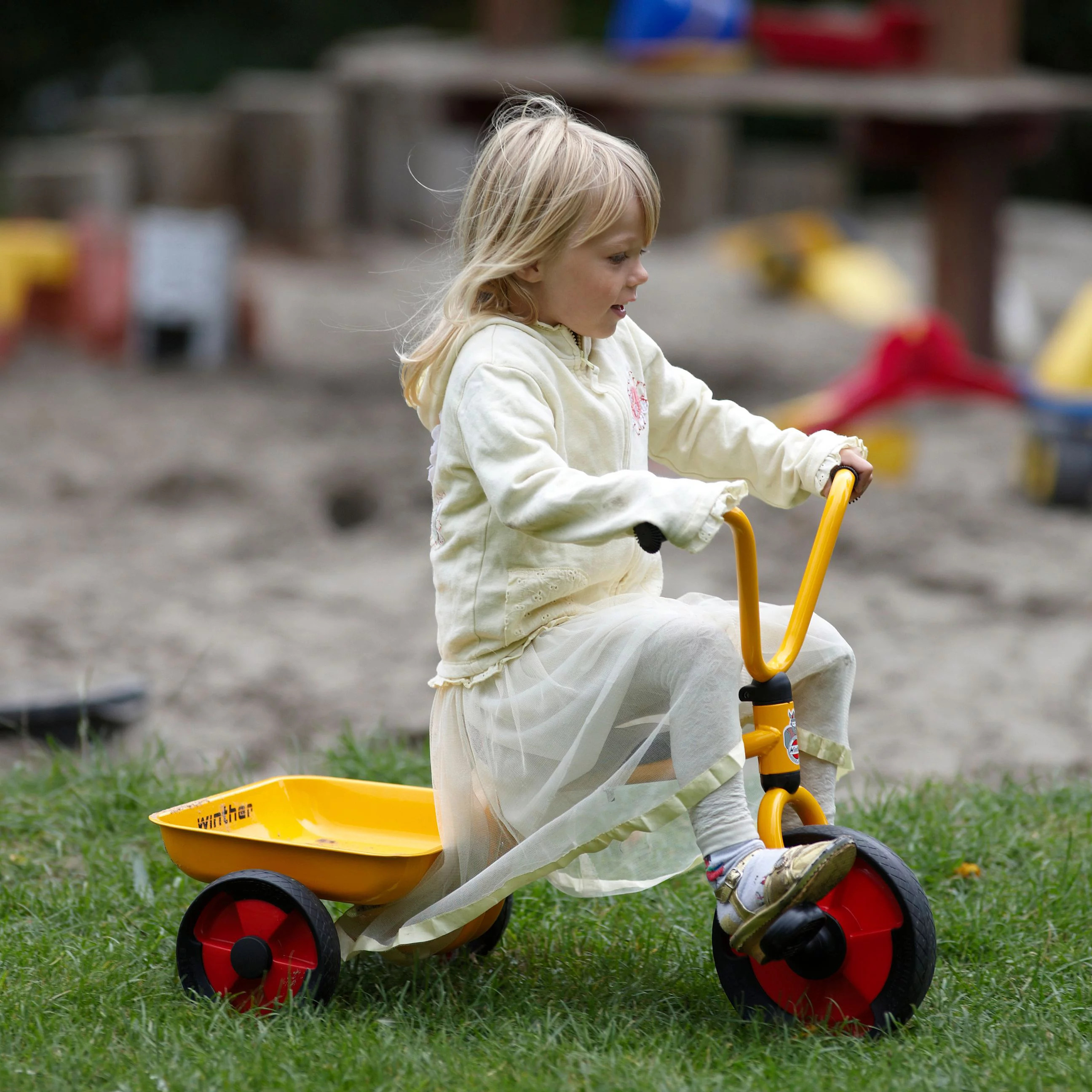 Winther Tricycle with Tray