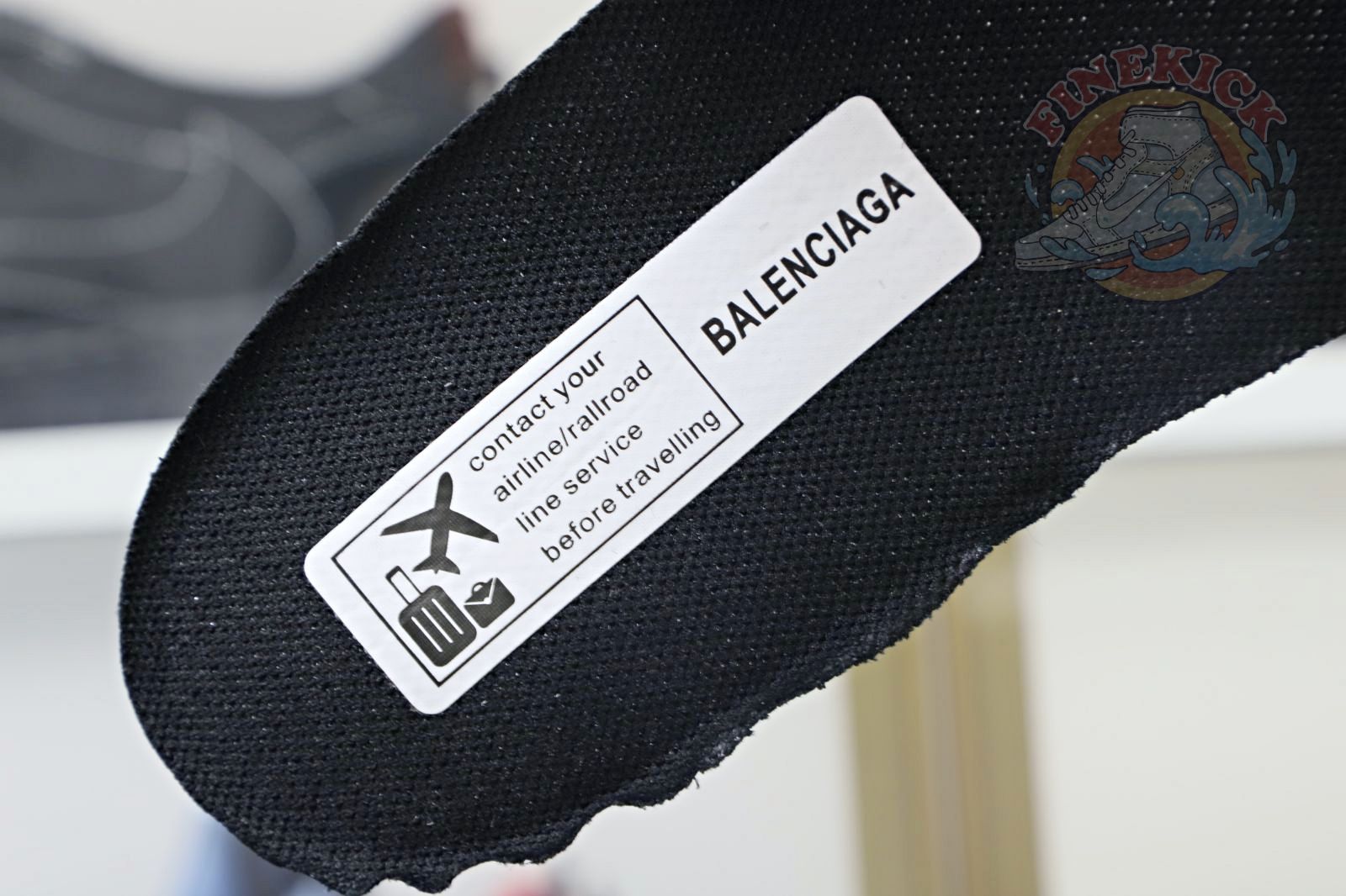 Balenciaga BLGA  Track(LED) - finekick.vip