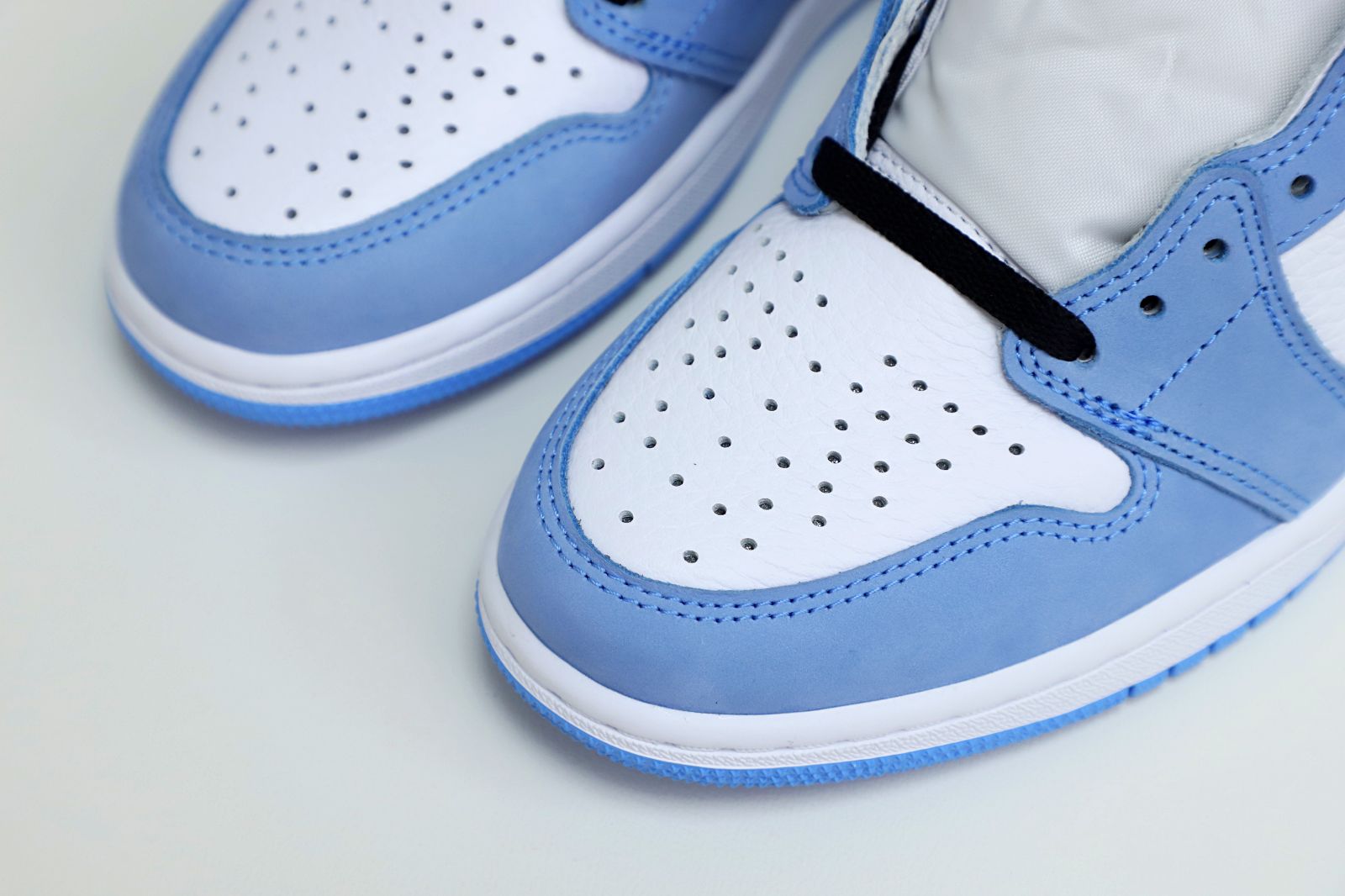 AIR JORDAN 1 RETRO HIGH OG 'UNIVERSITY - finekick.vip