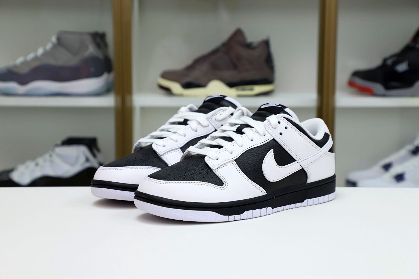 NIKE DUNK LOW RETRO REVERSE PANDA - FD9064-011 - finekick.vip