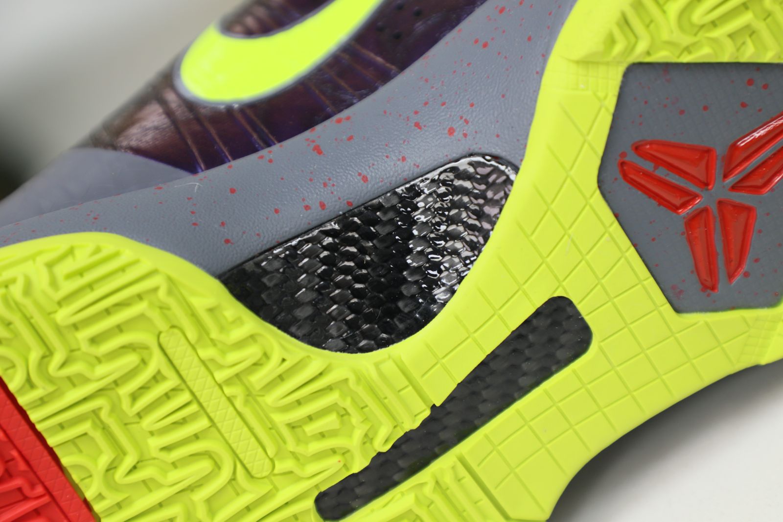 NIKE ZOOM KOBE 5 - finekick.vip