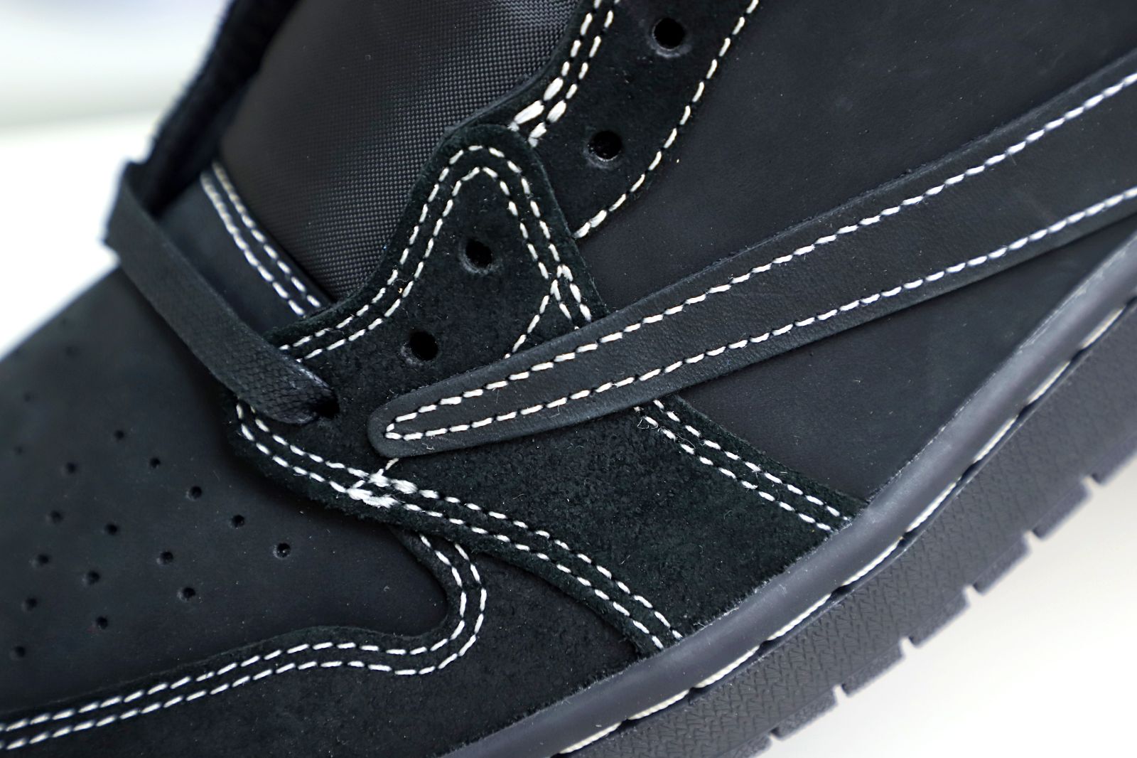 TRAVIS SCOTT X NIKE AIR JORDAN 1 LOW OG “BLACK/PHANTOM” - finekick.vip