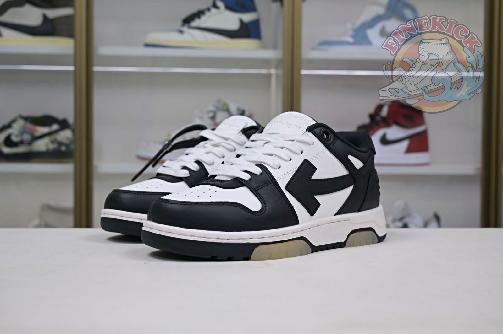 OFF-WHITE Ous Of Office - finekick.vip