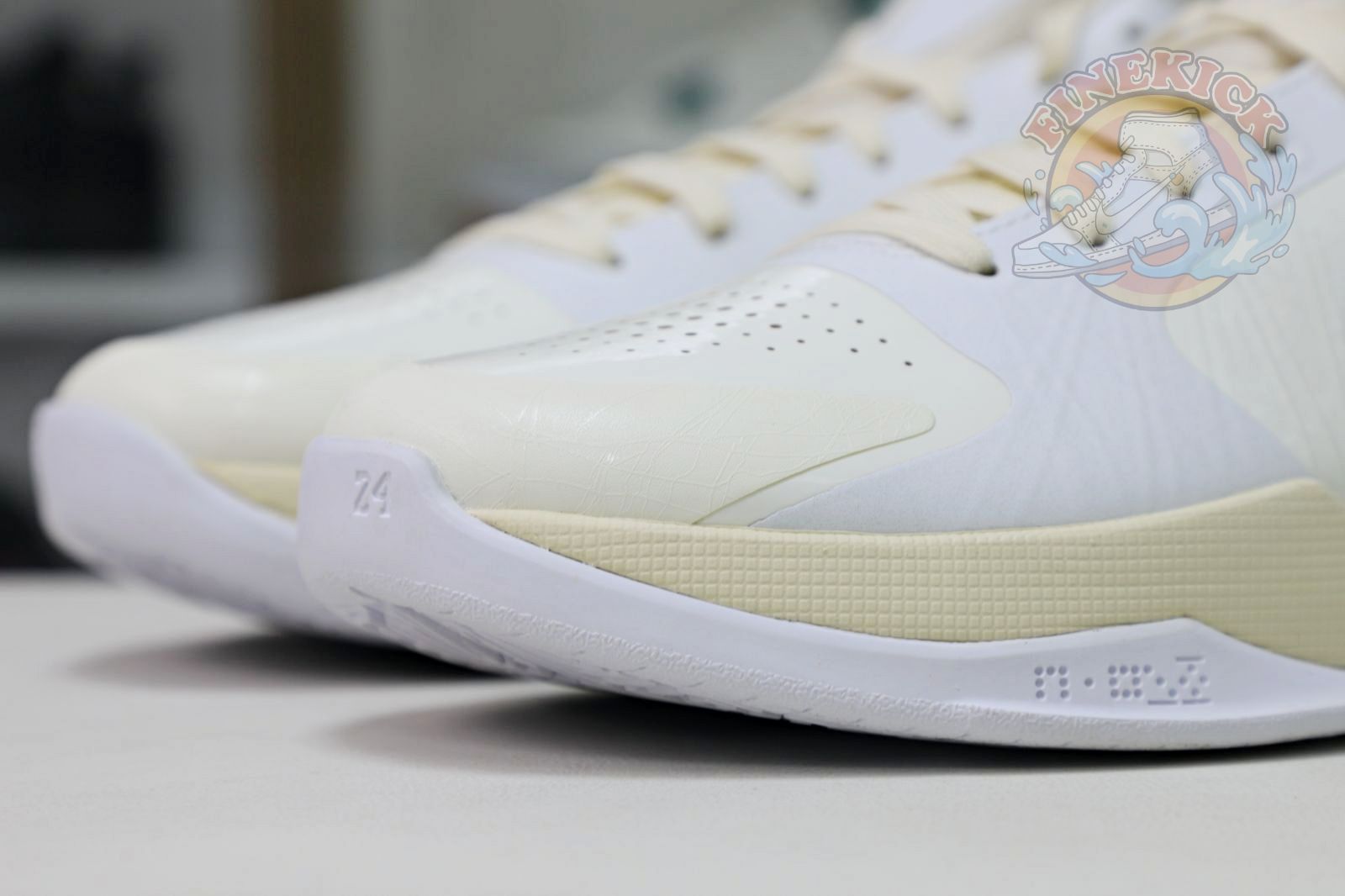 OFF-WHITEX  Nike Zoom Kobe5 - finekick.vip