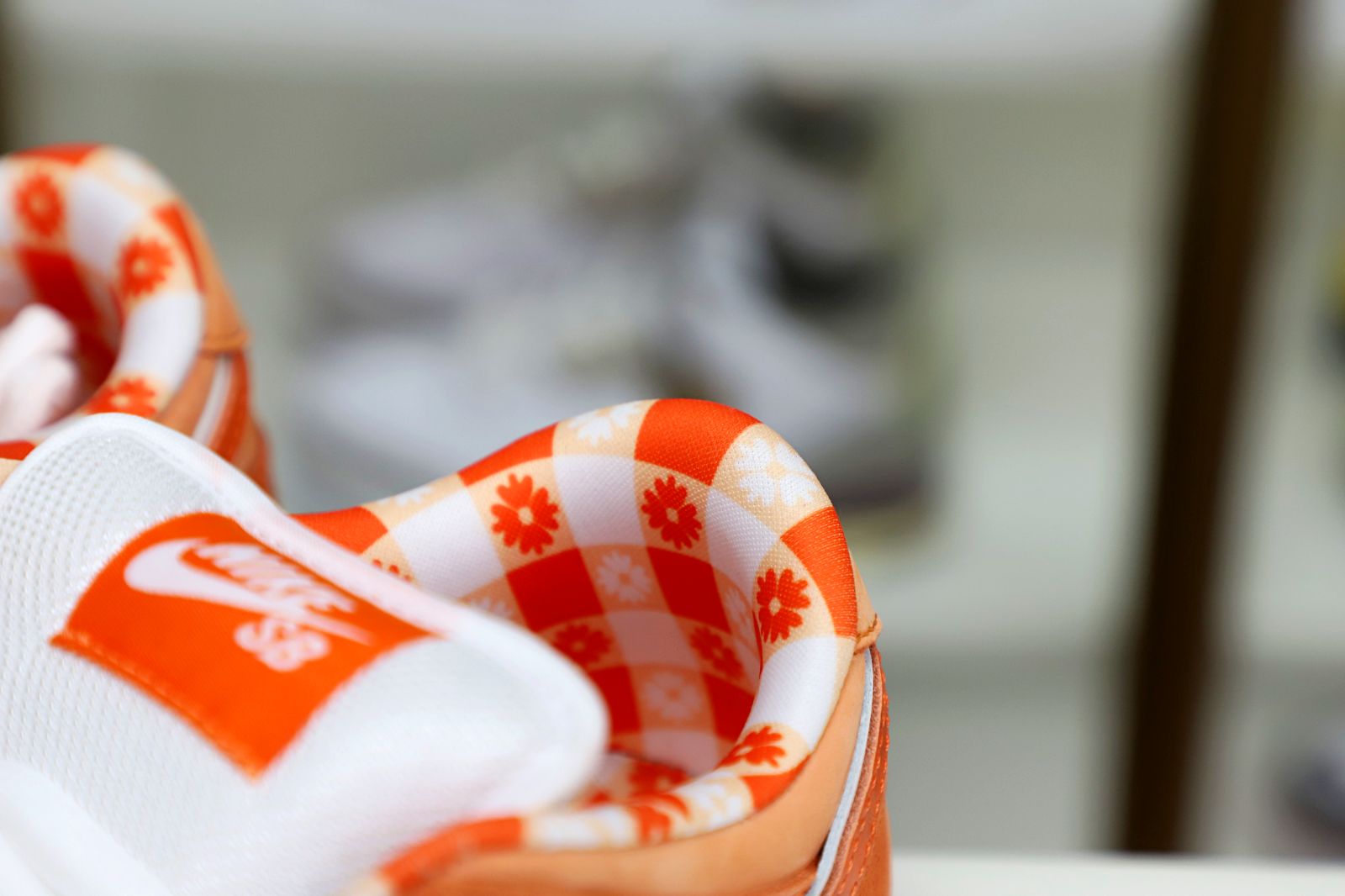 NIKE DUNK ORANGE LOBSTER 2022 - finekick.vip