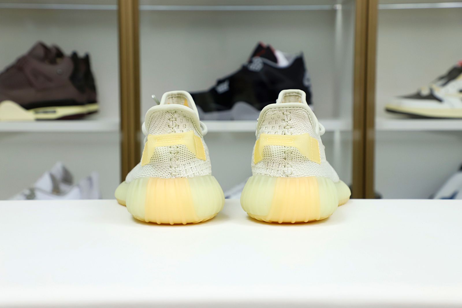 YEEZY BOOST 350 V2 'NATURAL' - finekick.vip