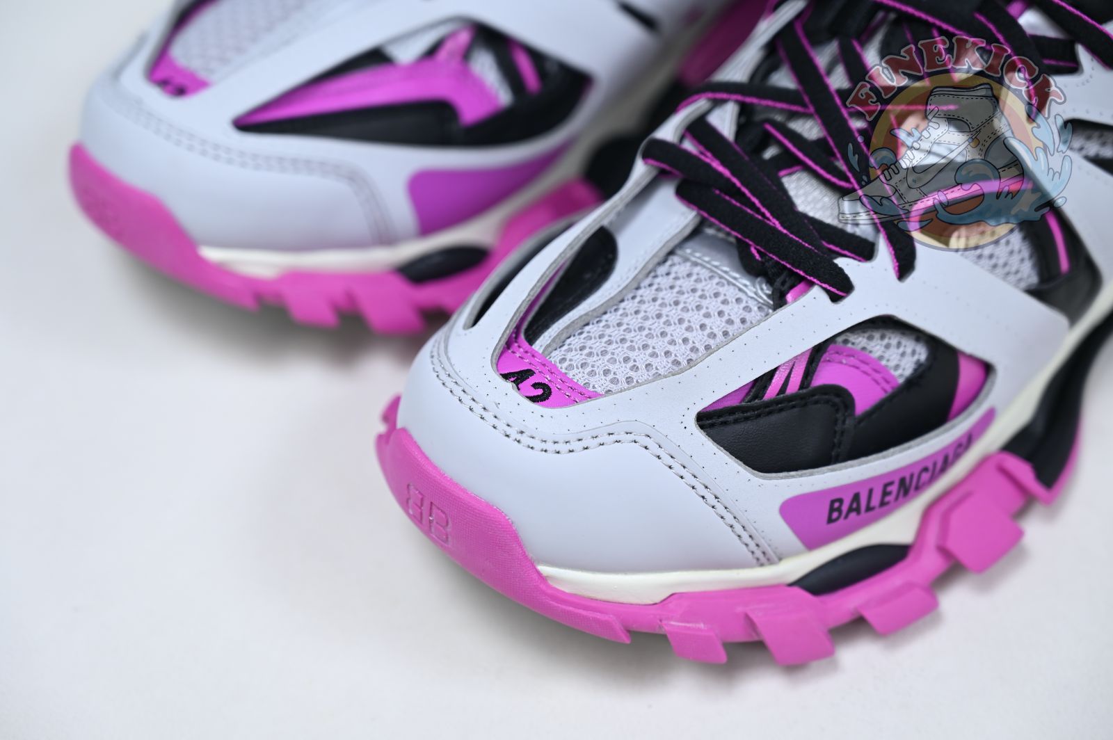 Balenciaga BLGA  Track(LED) - finekick.vip