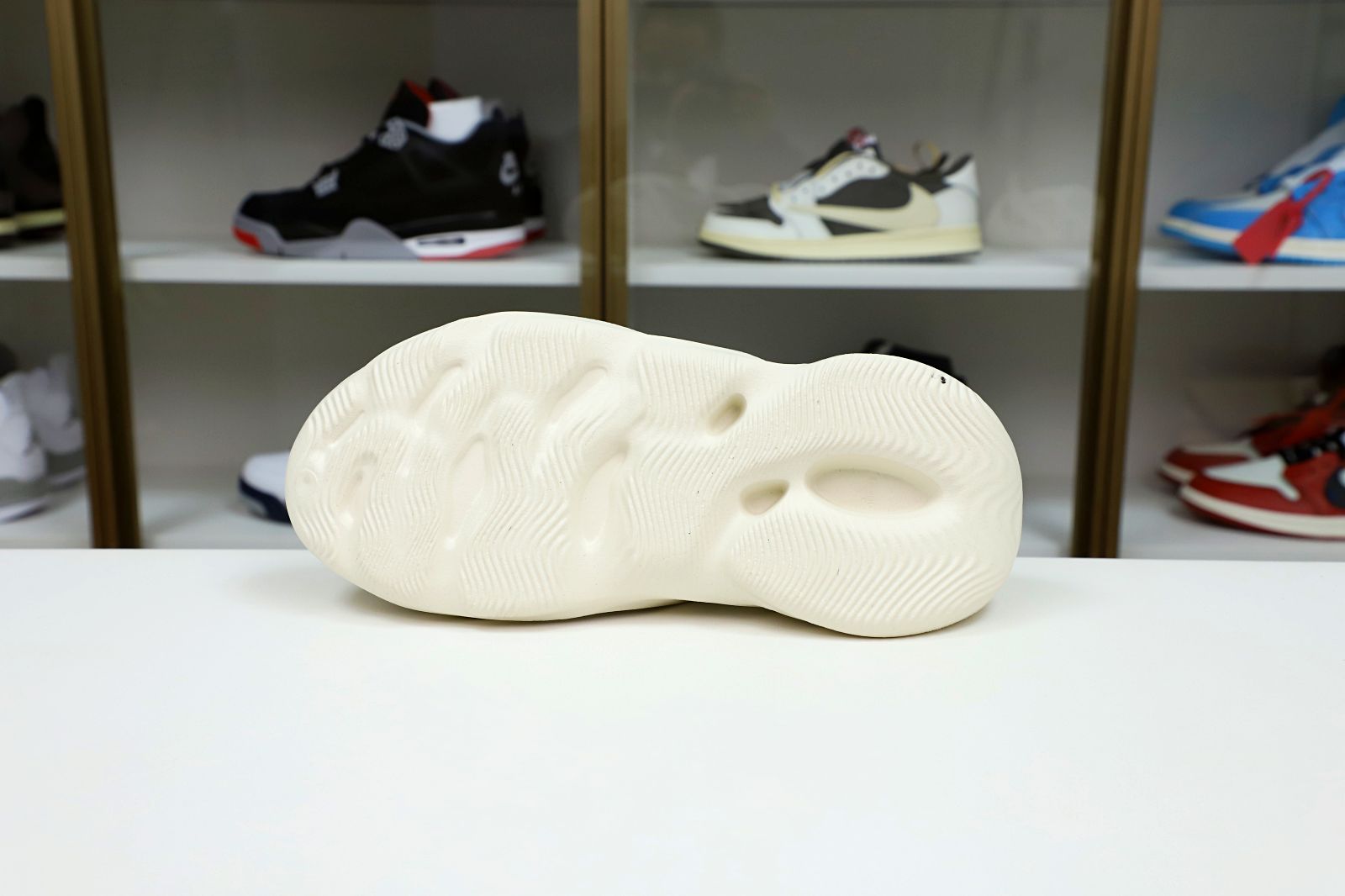 YEEZY FOAM RUNNER 'ARARAT' - finekick.vip