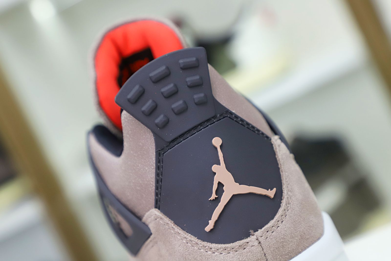 AIR JORDAN 4 RETRO 'TAUPE HAZE' - finekick.vip