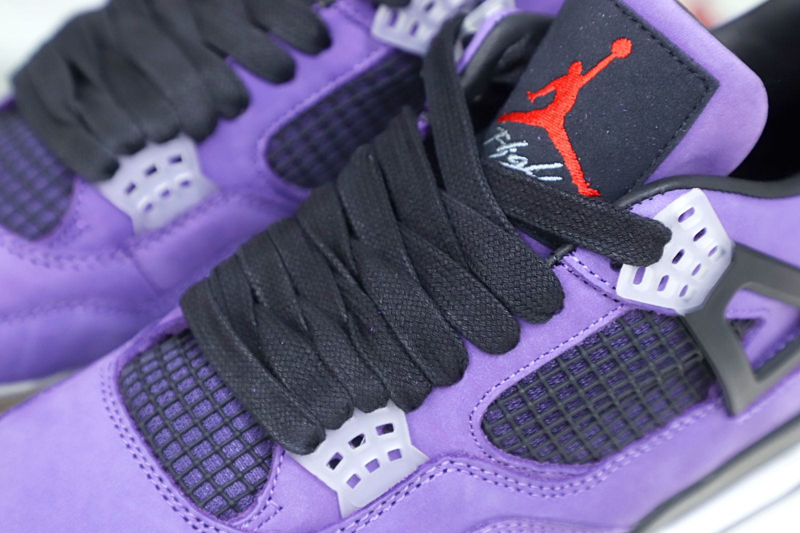 Air Jordan 4 - finekick.vip