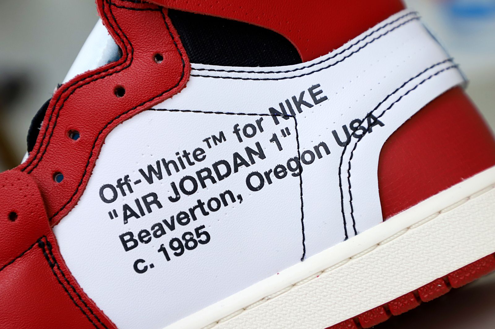 OFF-WHITE X AIR JORDAN 1 RETRO HIGH OG 'CHICAGO' - finekick.vip