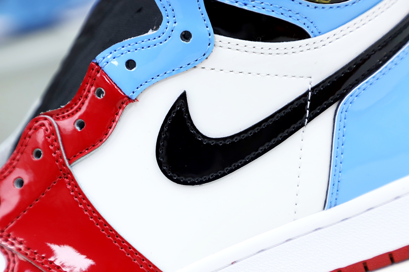 AIR JORDAN 1 RETRO HIGH OG 'FEARLESS' - finekick.vip