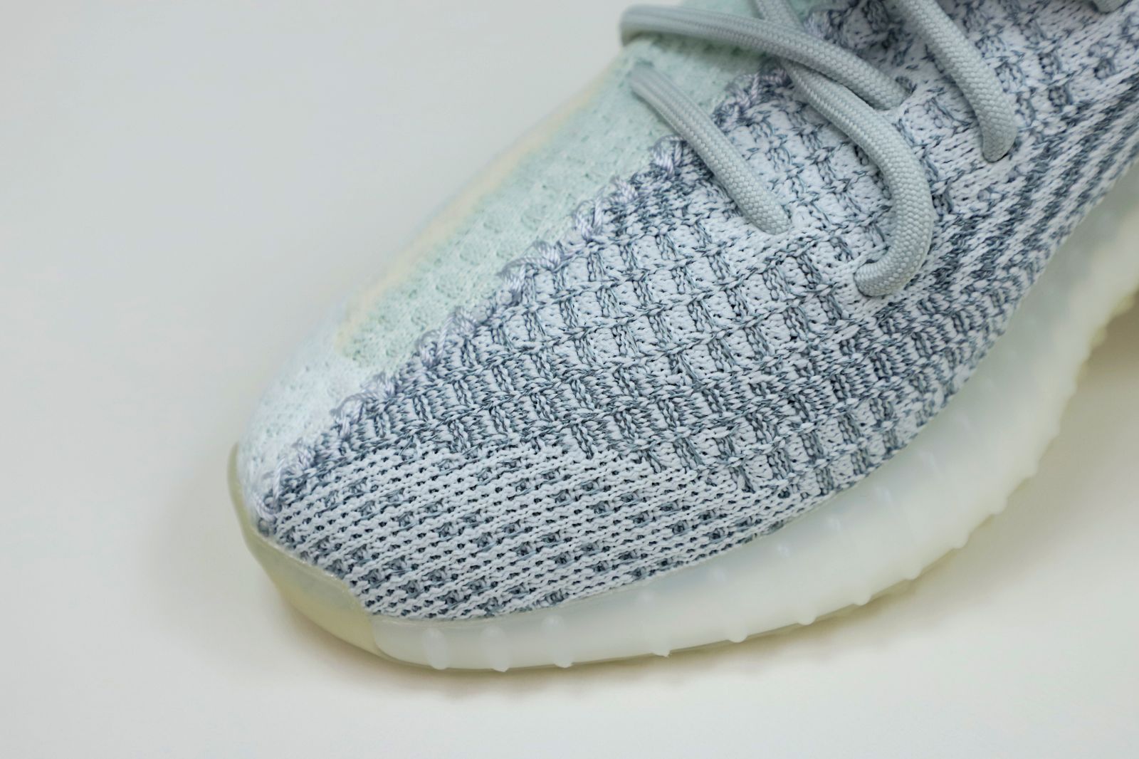 YEEZY BOOST 350 V2 'CLOUD WHITE REFLECTIVE' - finekick.vip