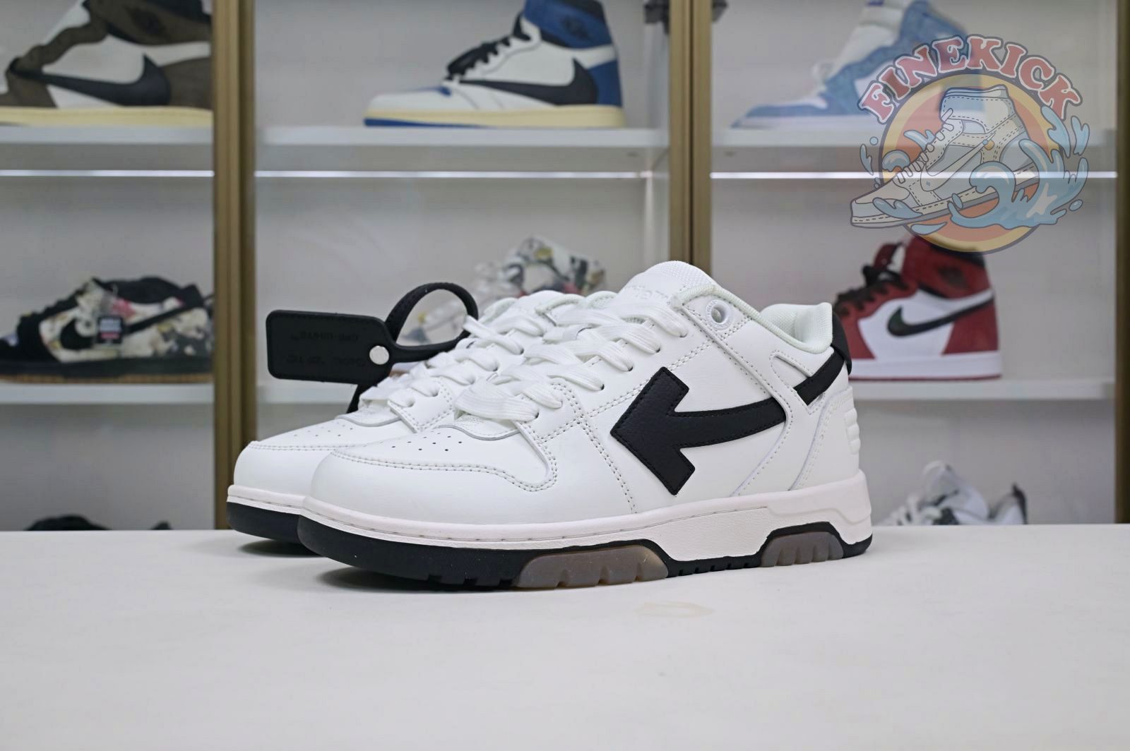 OFF-WHITE Ous Of Office - finekick.vip