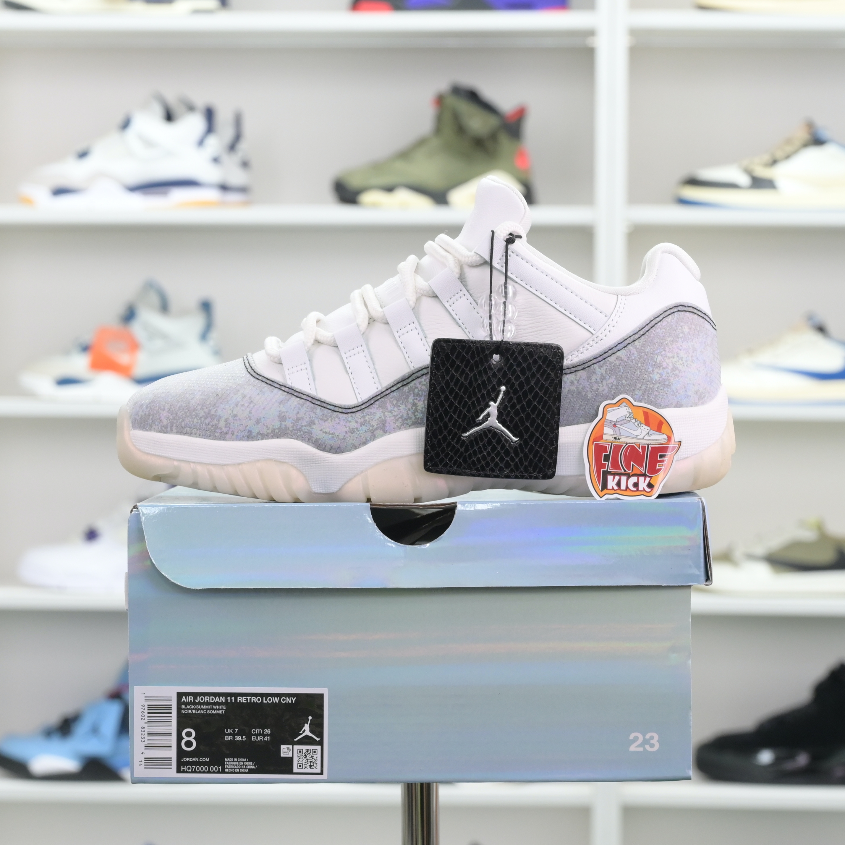 Air Jordan 11 Low CNY - finekick.vip