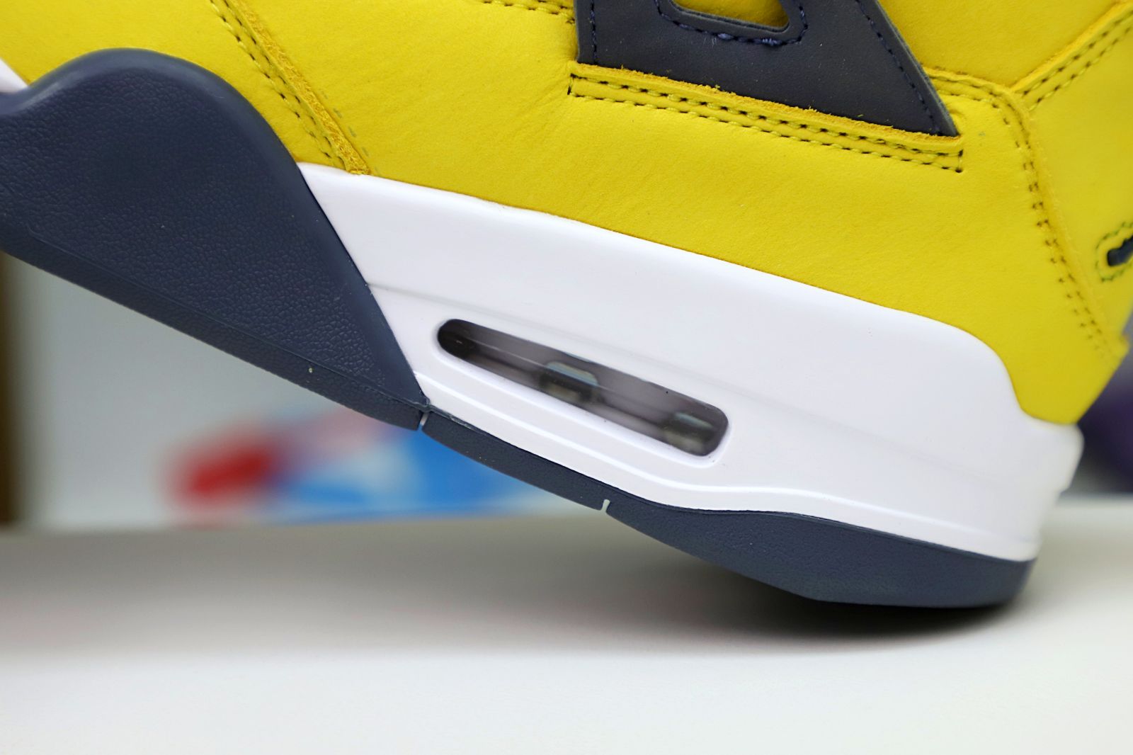 AIR Air JORDAN 4 RETRO 'LIGHTNING' 2021 - finekick.vip