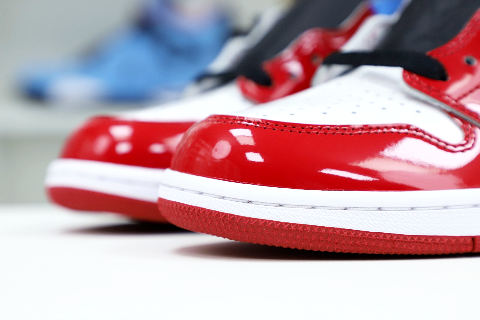 AIR JORDAN 1 RETRO HIGH OG 'FEARLESS' - finekick.vip