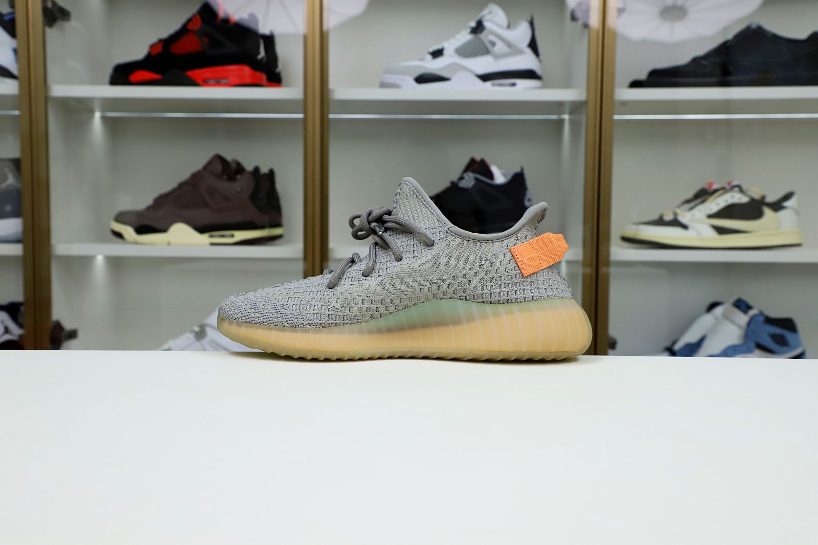 YEEZY BOOST 350 V2 'TRUE FORM' - finekick.vip