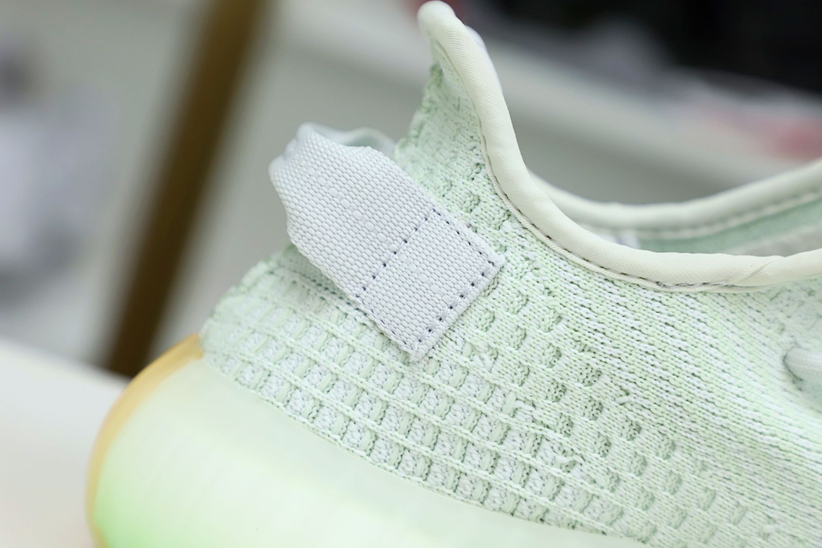 YEEZY BOOST 350 V2 'HYPERSPACE' - finekick.vip