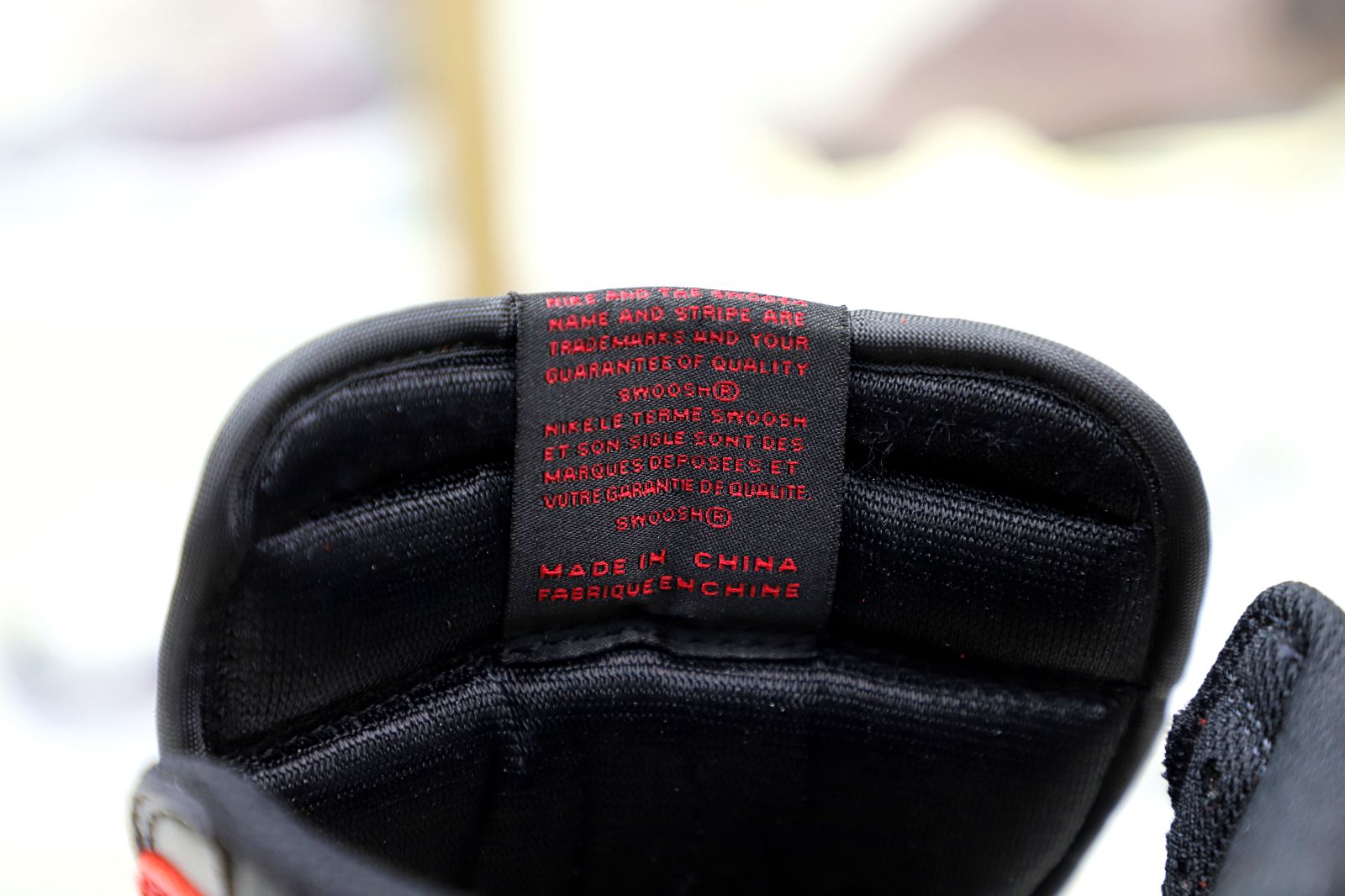 AIR JORDAN 1 RETRO HIGH OG 'BRED TOE' - finekick.vip