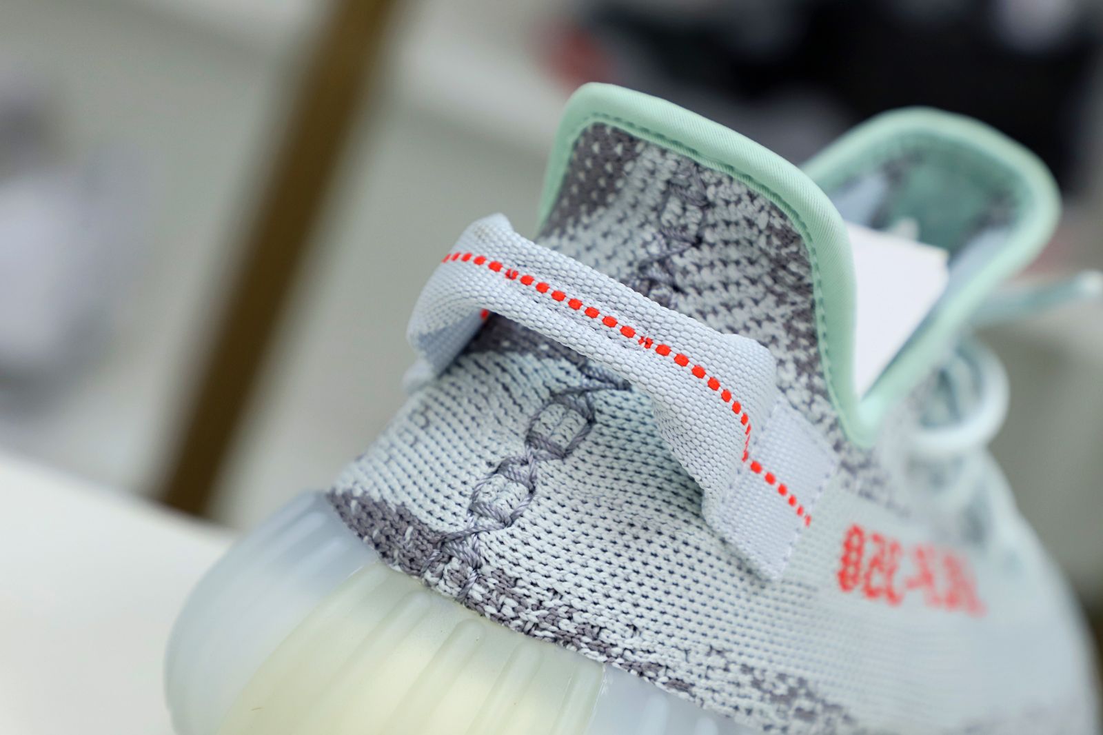 YEEZY BOOST 350 V2 'BLUE TINT' - finekick.vip