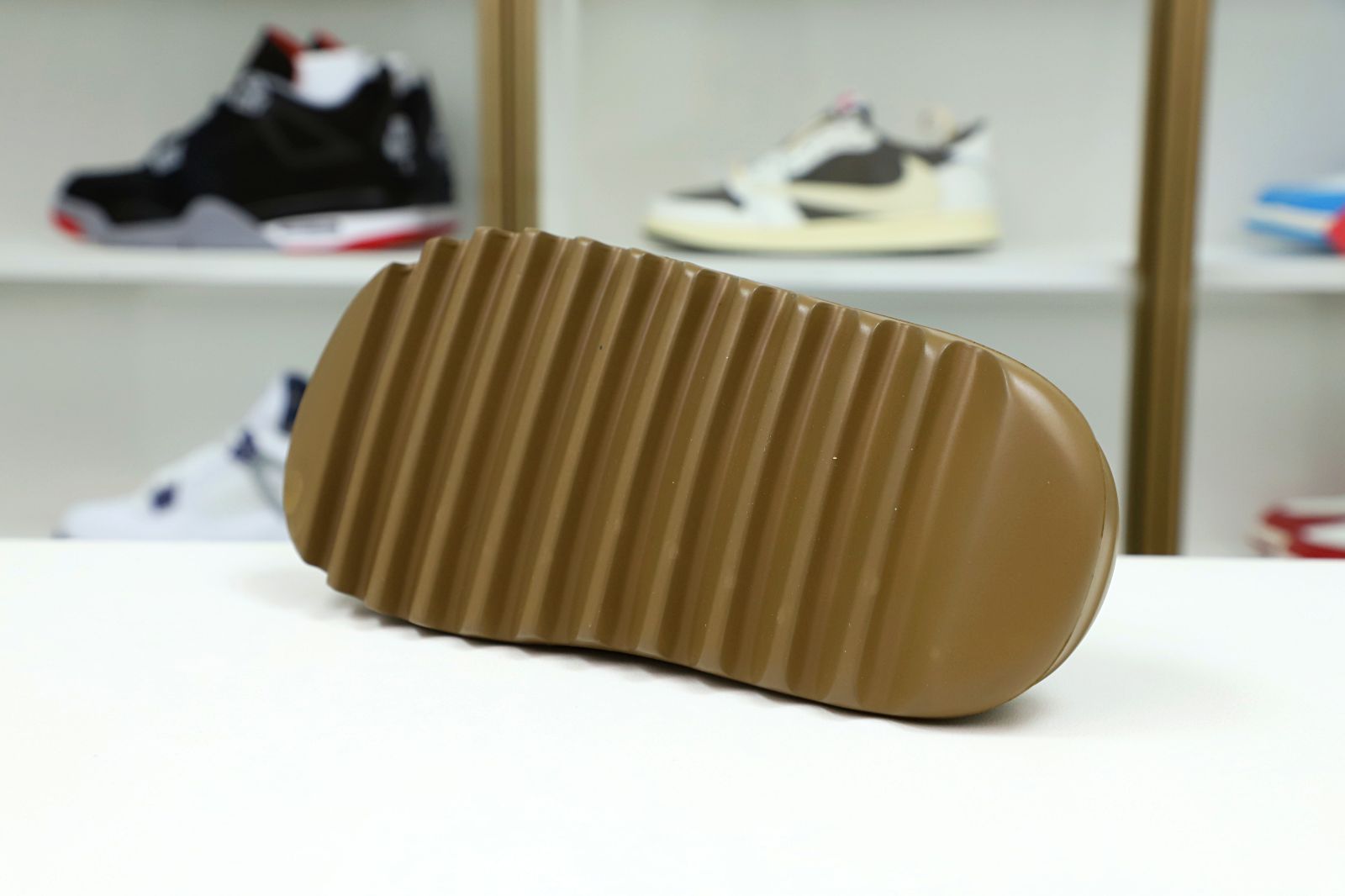 YEEZY SLIDES G55492 - finekick.vip