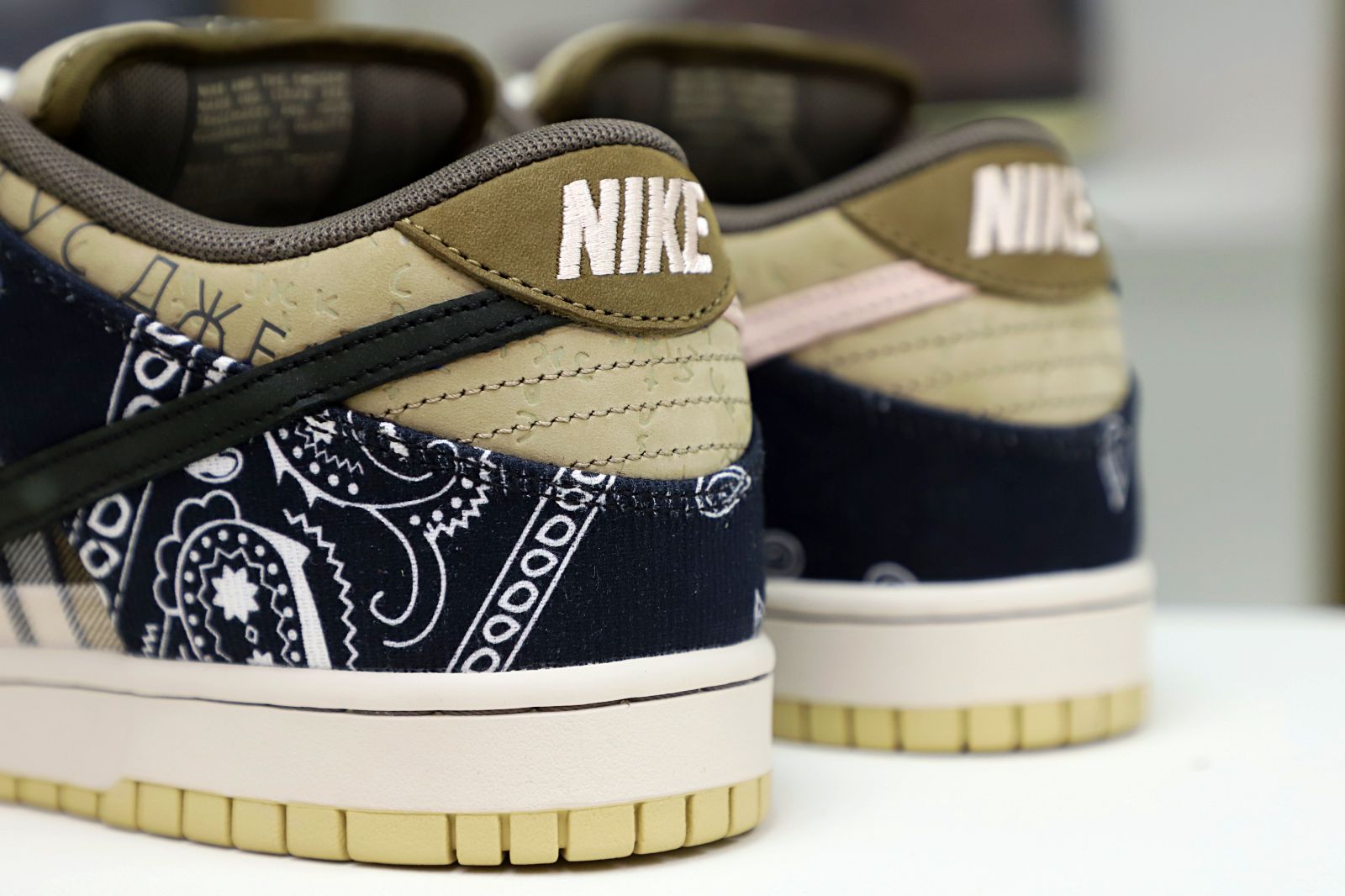 TRAVIS SCOTT X DUNK LOW PREMIUM QS SB 'CACTUS JACK' - finekick.vip