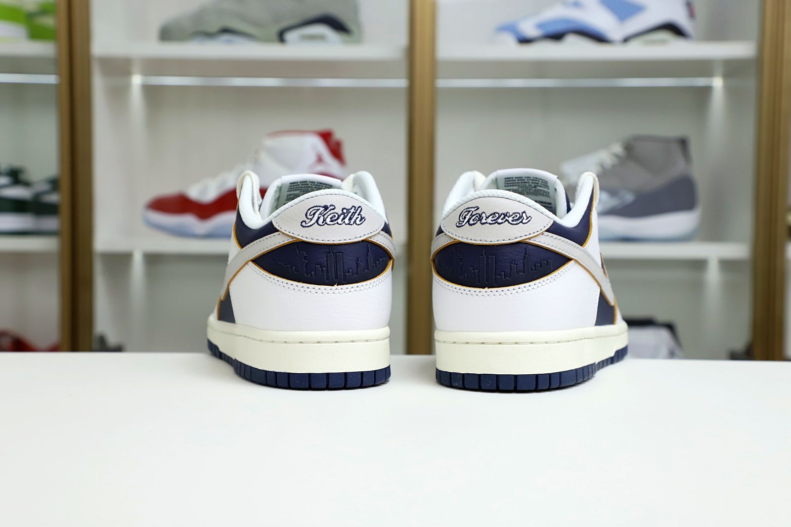 HUF x Nike Dunk Low - finekick.vip