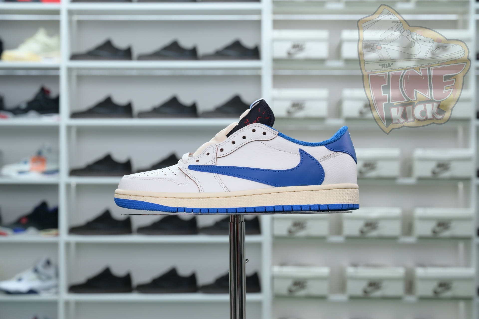 Travis Scott x Air Jordan 1 Low OG - finekick.vip