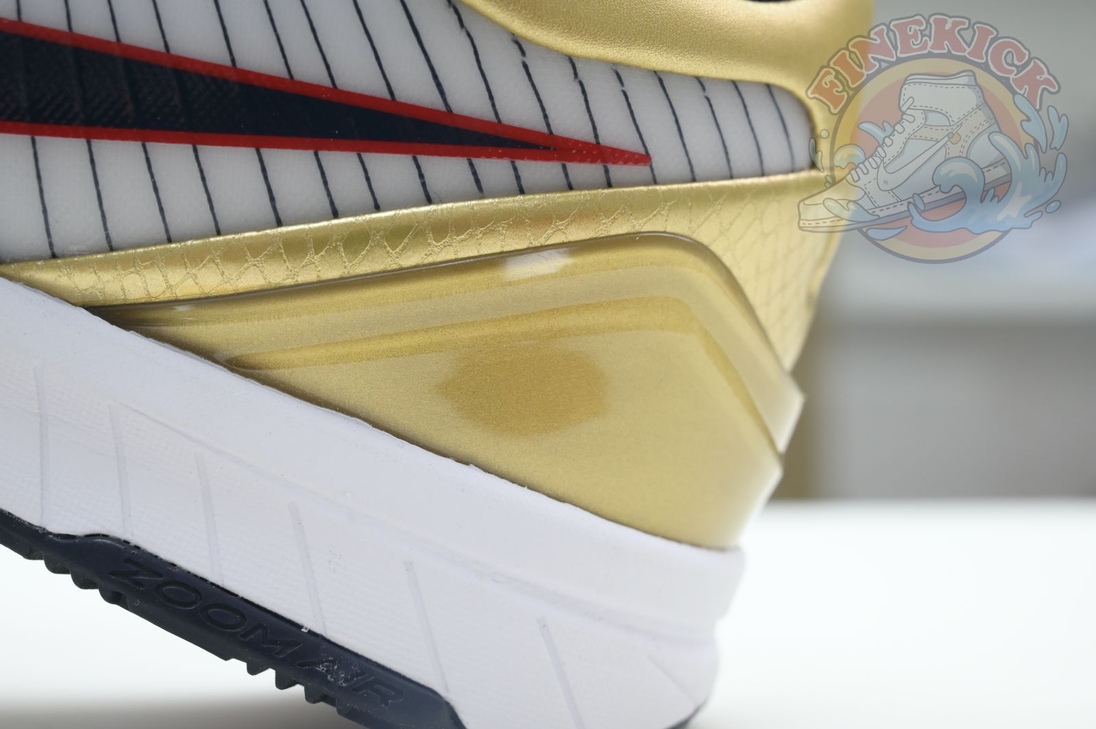 Nike Zoom Kobe 4 Protro