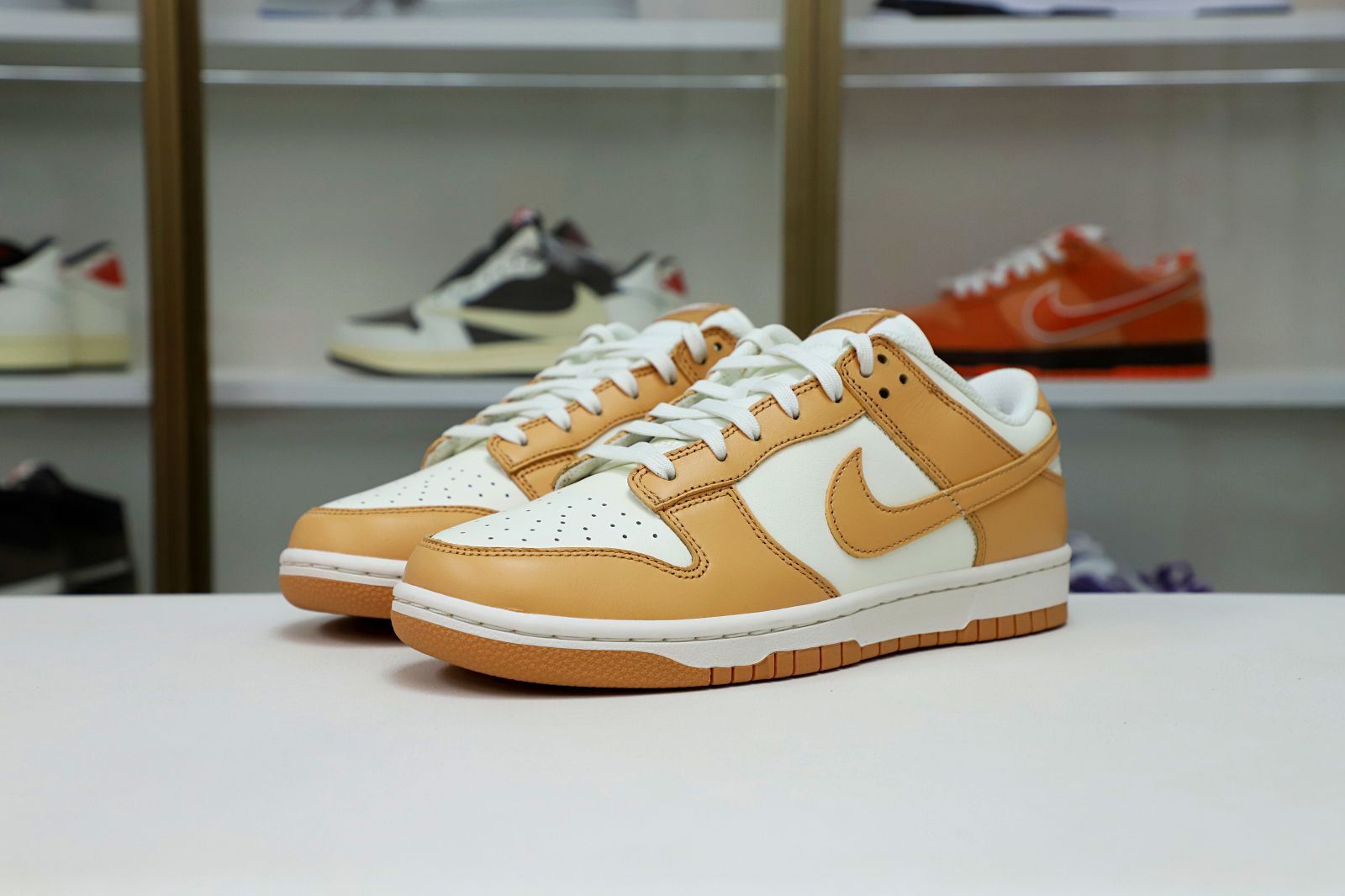WMNS DUNK LOW 'HARVEST MOON' - finekick.vip