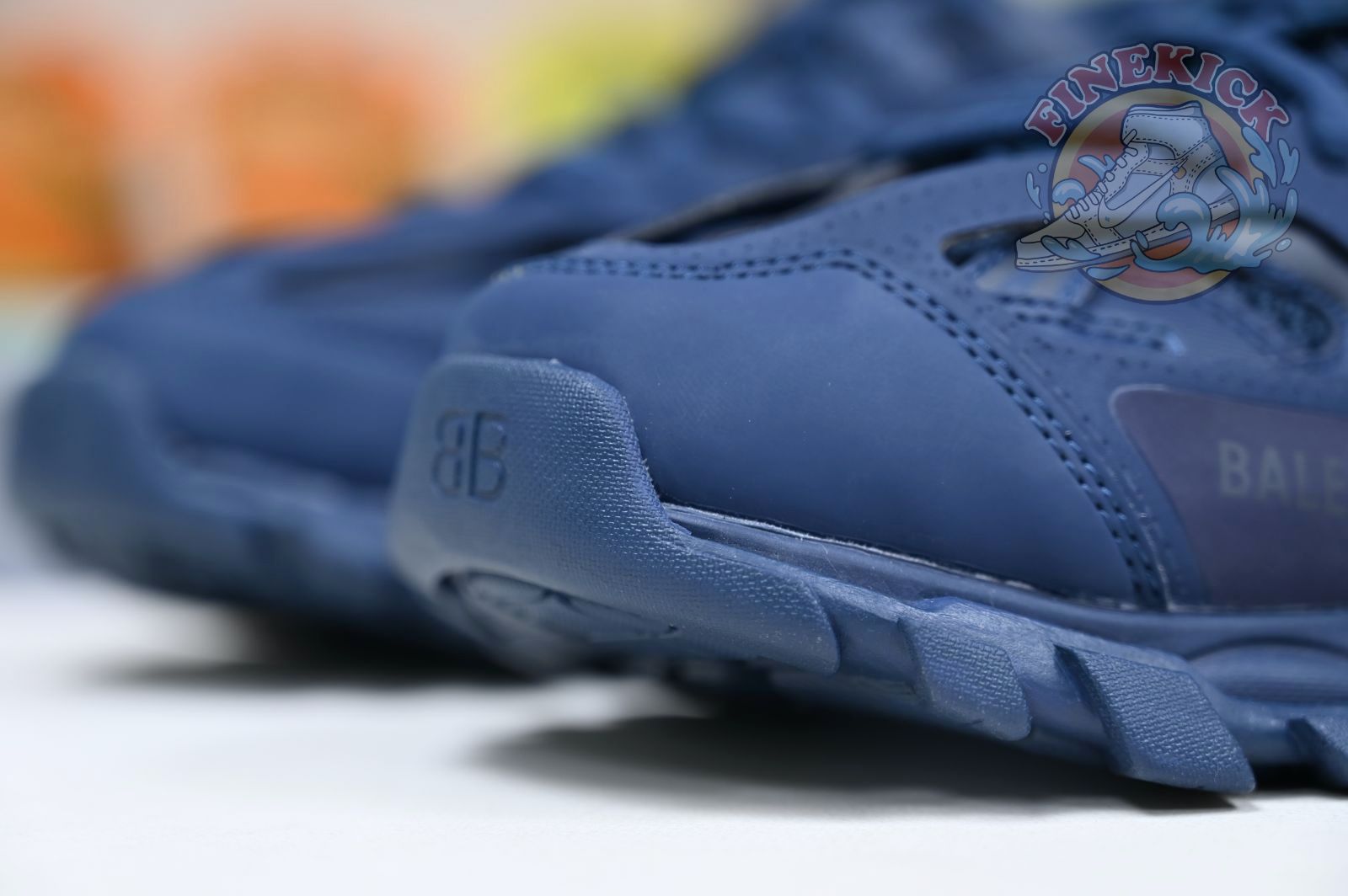 Balenciaga BLGA  Track(LED) - finekick.vip