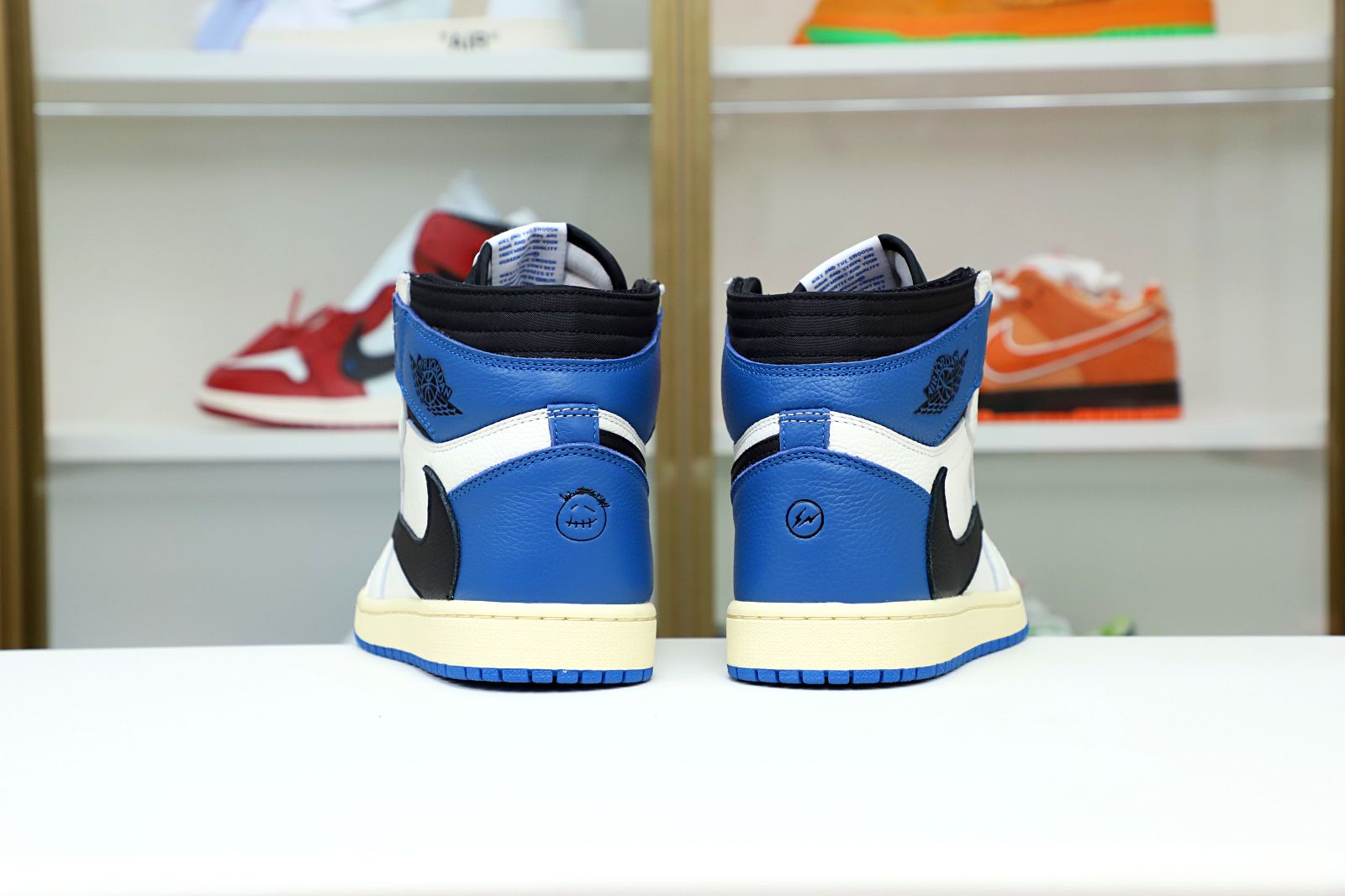 FRAGMENT DESIGN X TRAVIS SCOTT X AIR JORDAN 1 RETRO HIGH - finekick.vip