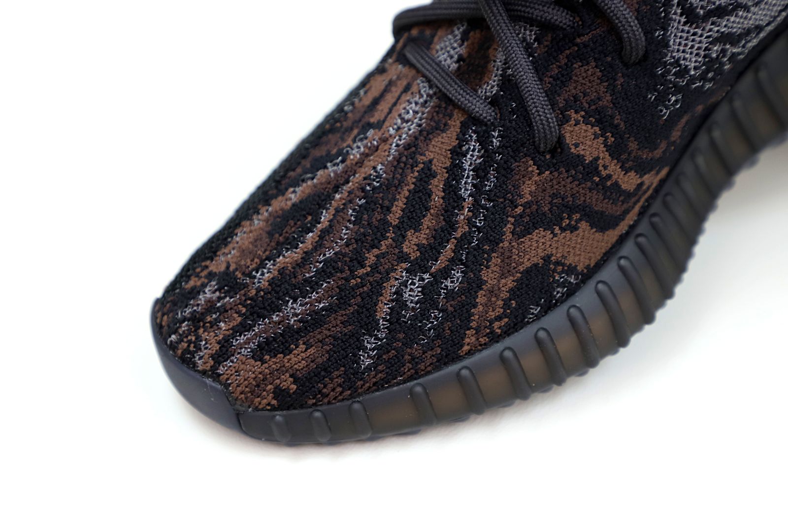 YEEZY BOOST 350 V2 MX ROCK - finekick.vip