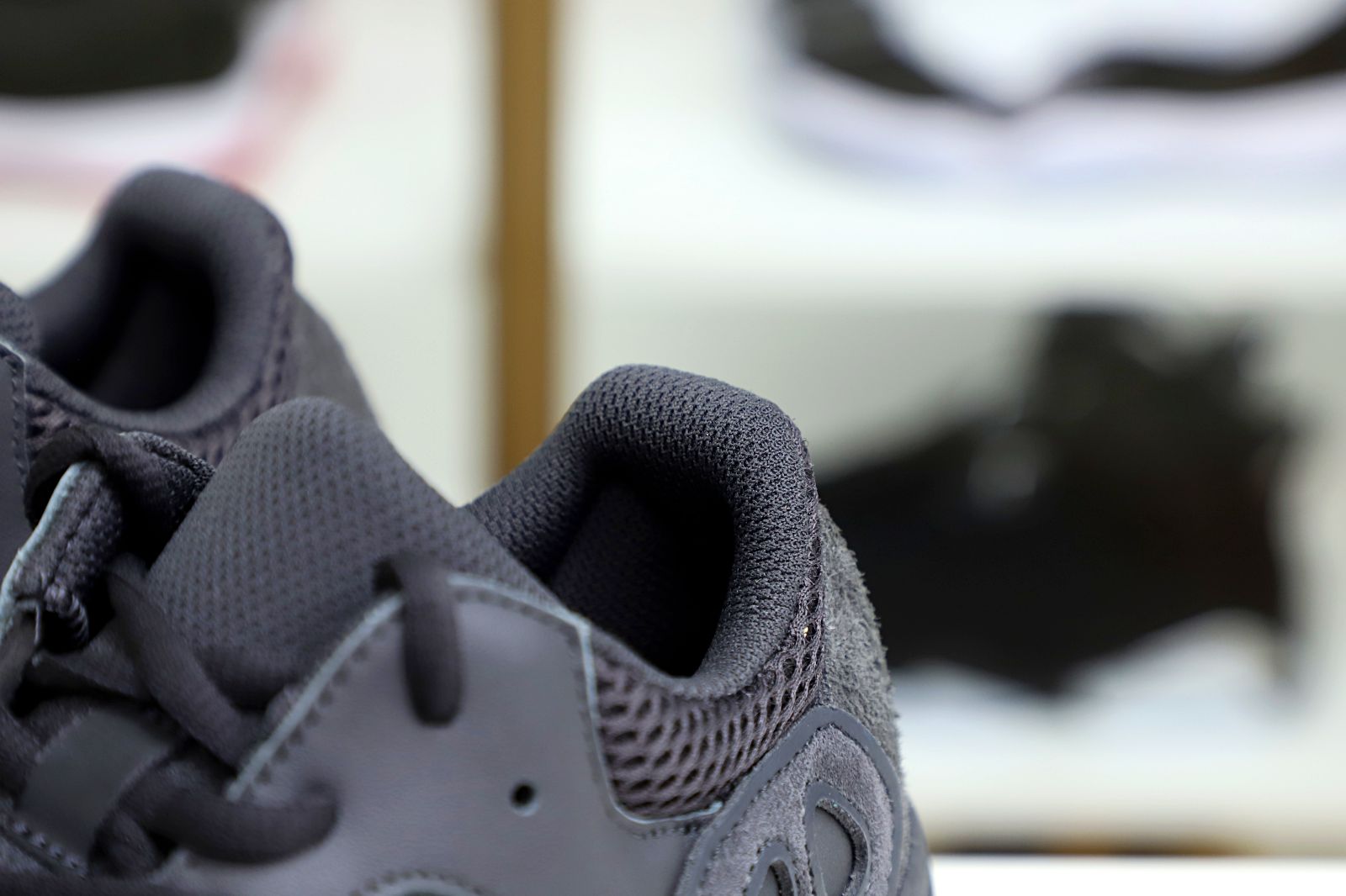 YEEZY BOOST 700 'UTILITY BLACK' - finekick.vip