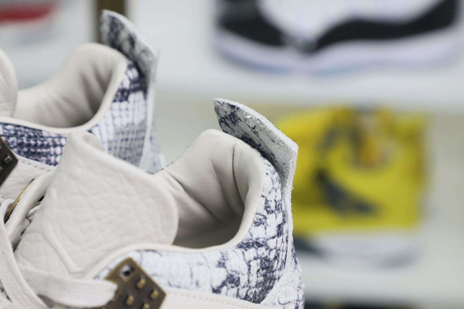 Air Jordan 4 retro snakeskin - finekick.vip