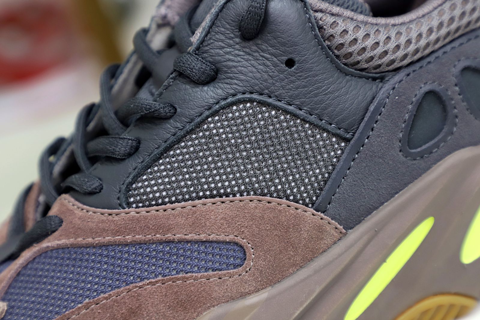 YEEZY BOOST 700 'MAUVE' - finekick.vip