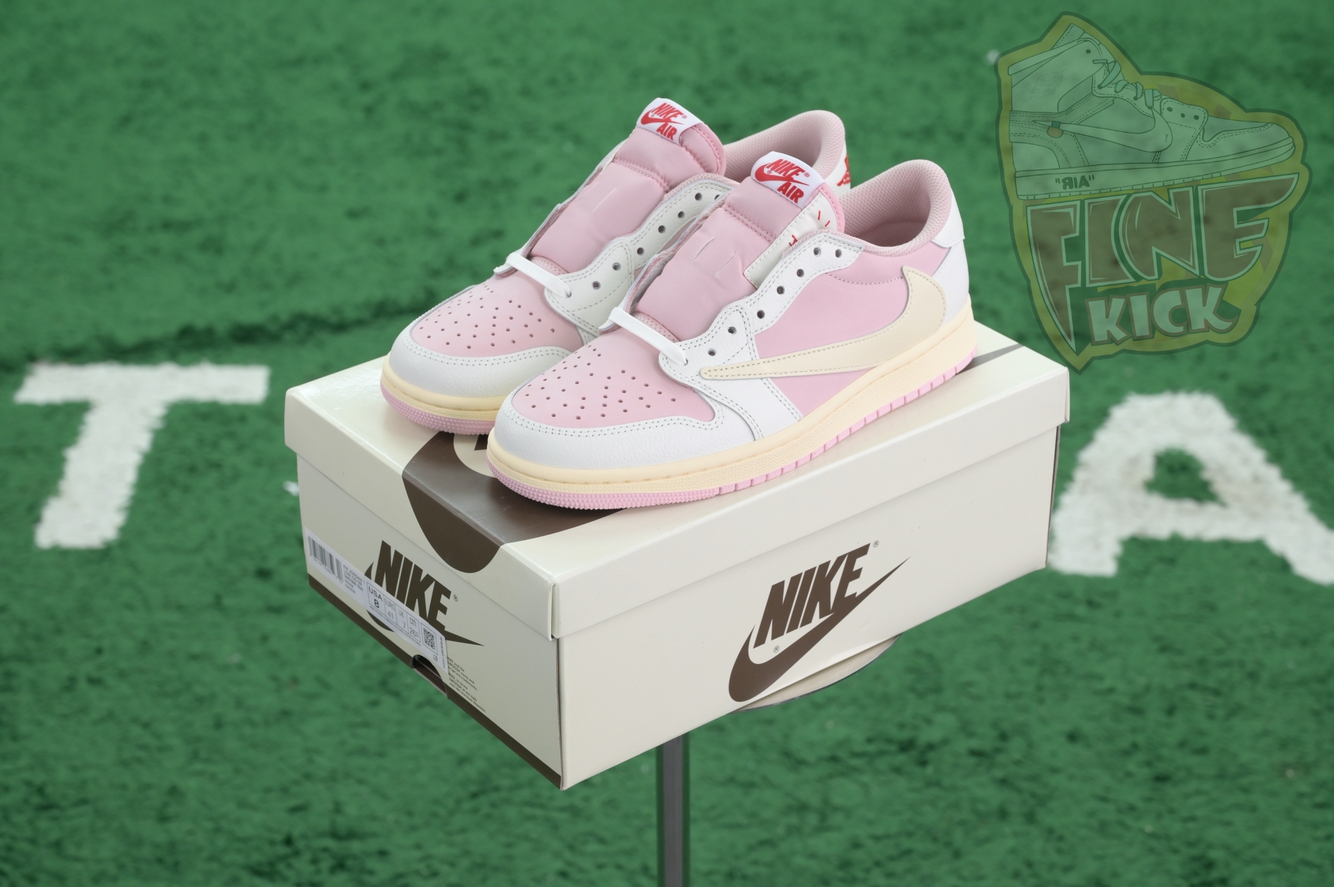 Travis Scott x Air Jordan 1Low - finekick.vip