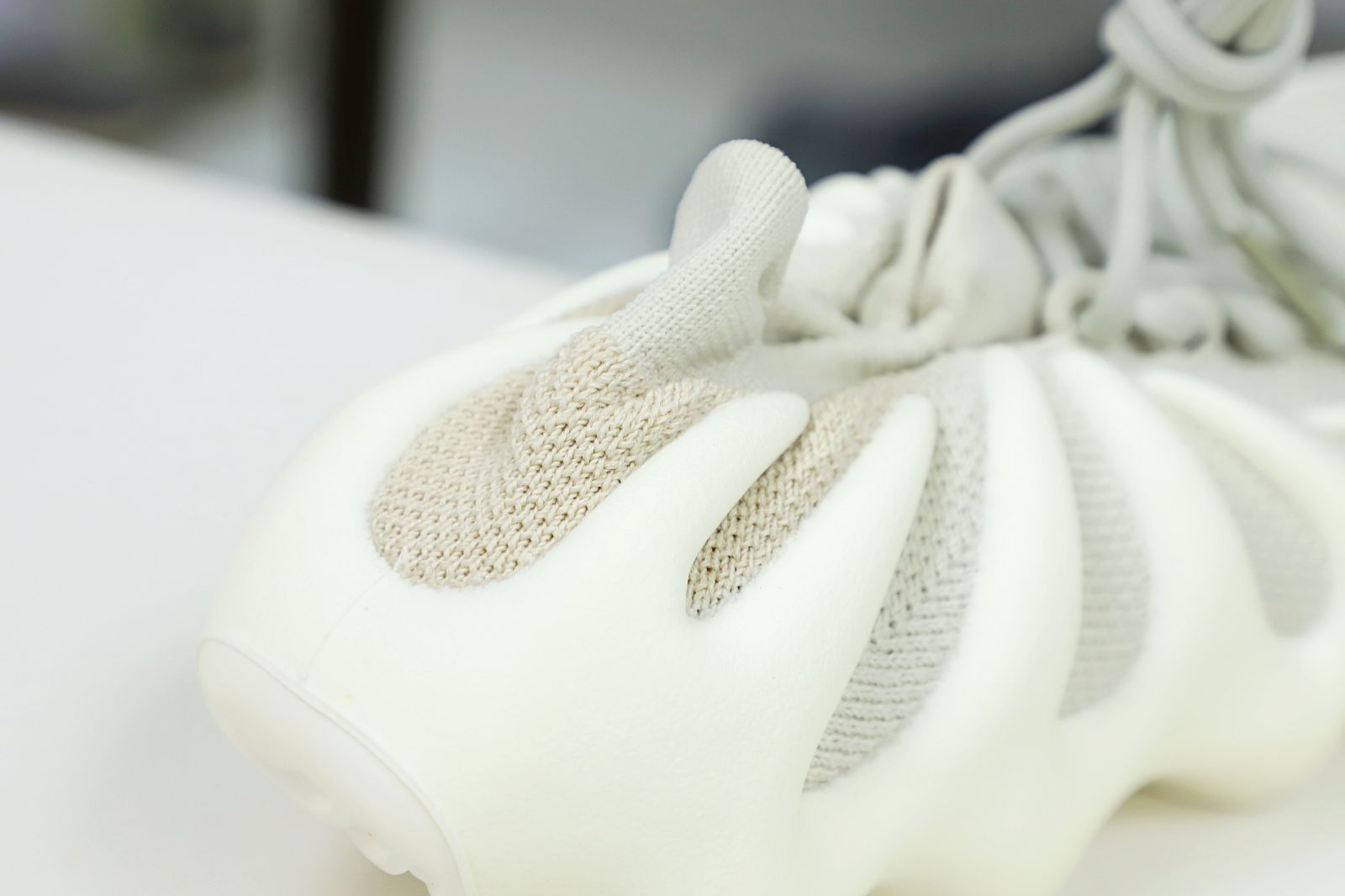 YEEZY 450 CLOUD WHITE H68038 - finekick.vip