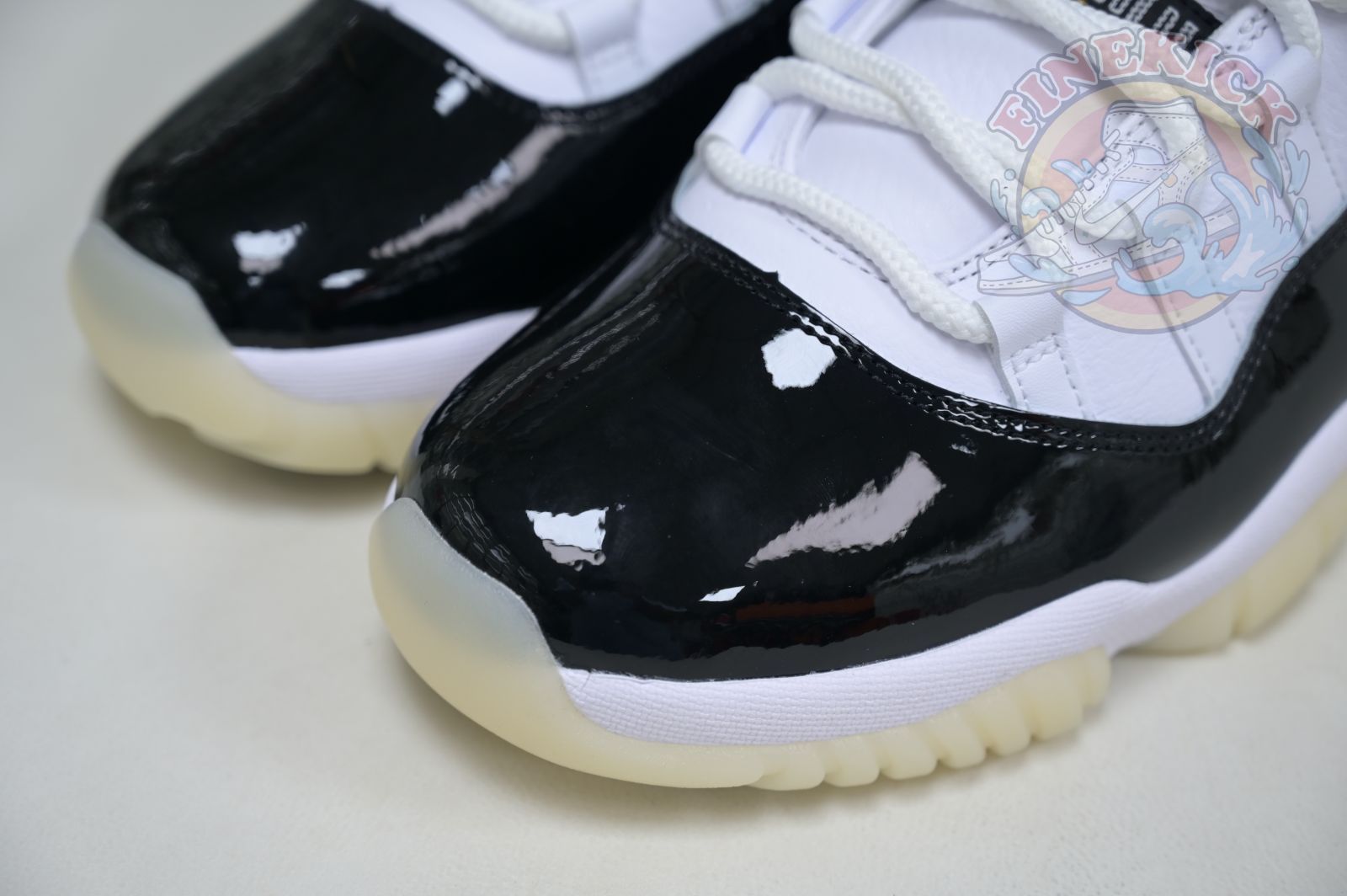 Air Jordan 11