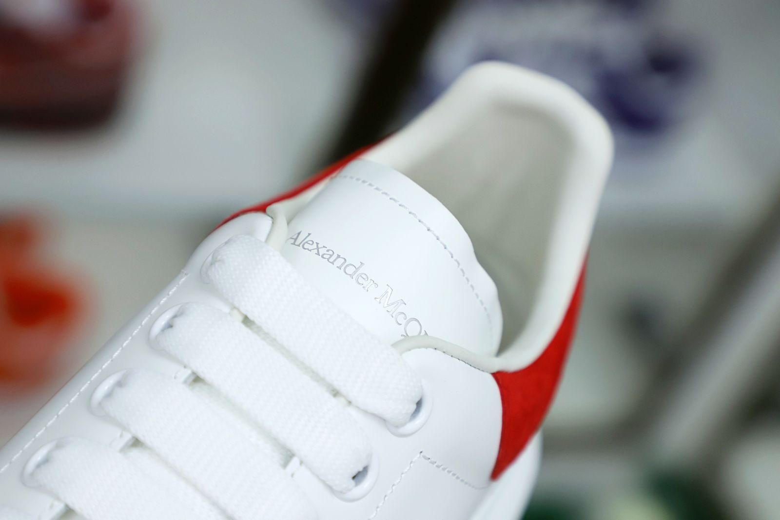 ALXNDER MC MCQUEEN WHITE SMOOTH CALF LEATHER RED SUEDE - finekick.vip