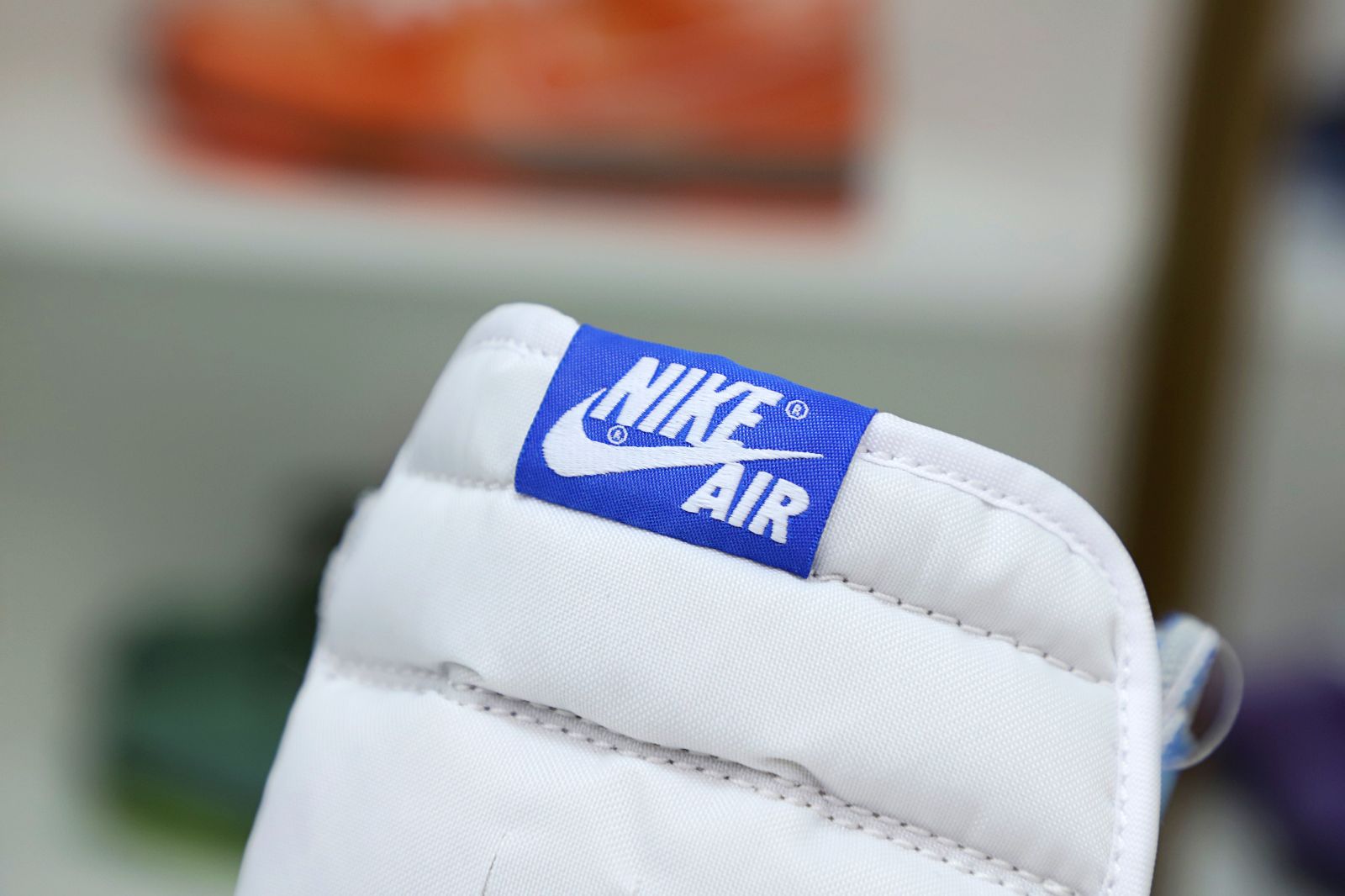 AIR JORDAN 1 RETRO HIGH OG 'HYPER ROYAL' - finekick.vip
