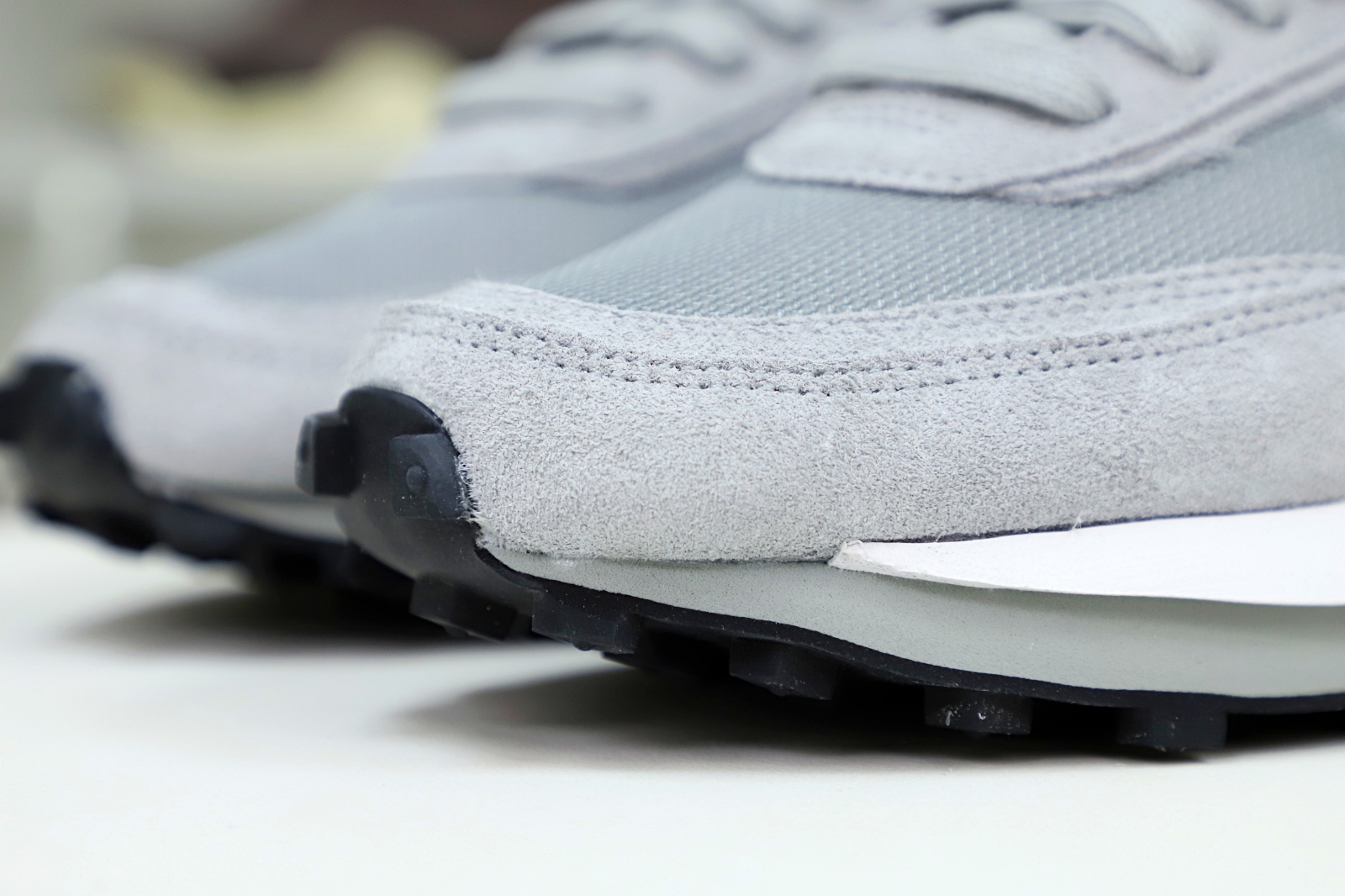 FRAGMENT DESIGN X SACAI X LDV WAFFLE 'LIGHT SMOKE GREY' - finekick.vip