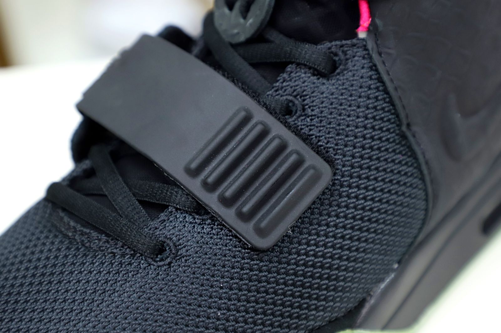 Nike Air Yeezy 2 solar red - finekick.vip