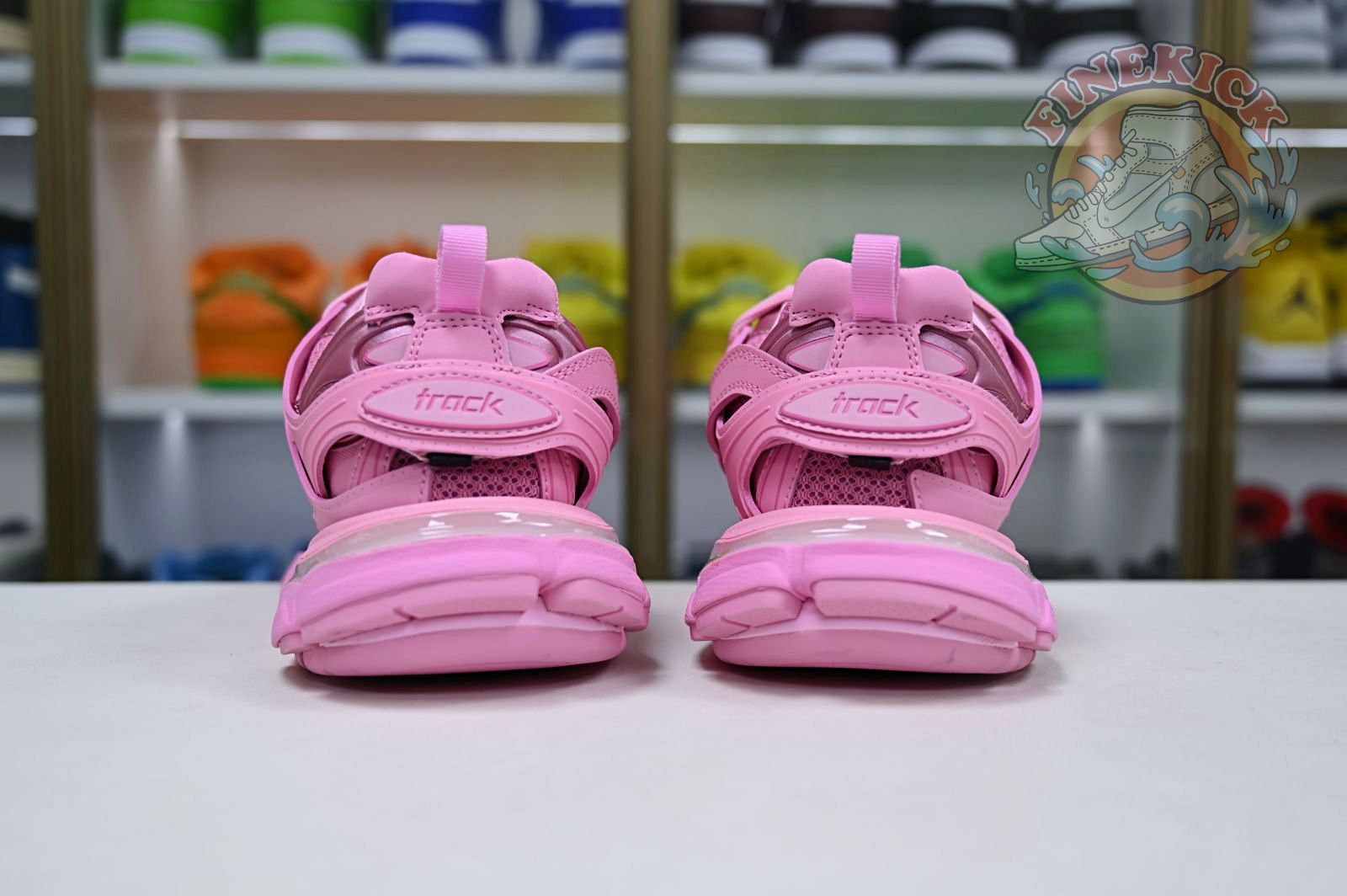 Balenciaga BLGA  Track(LED) - finekick.vip